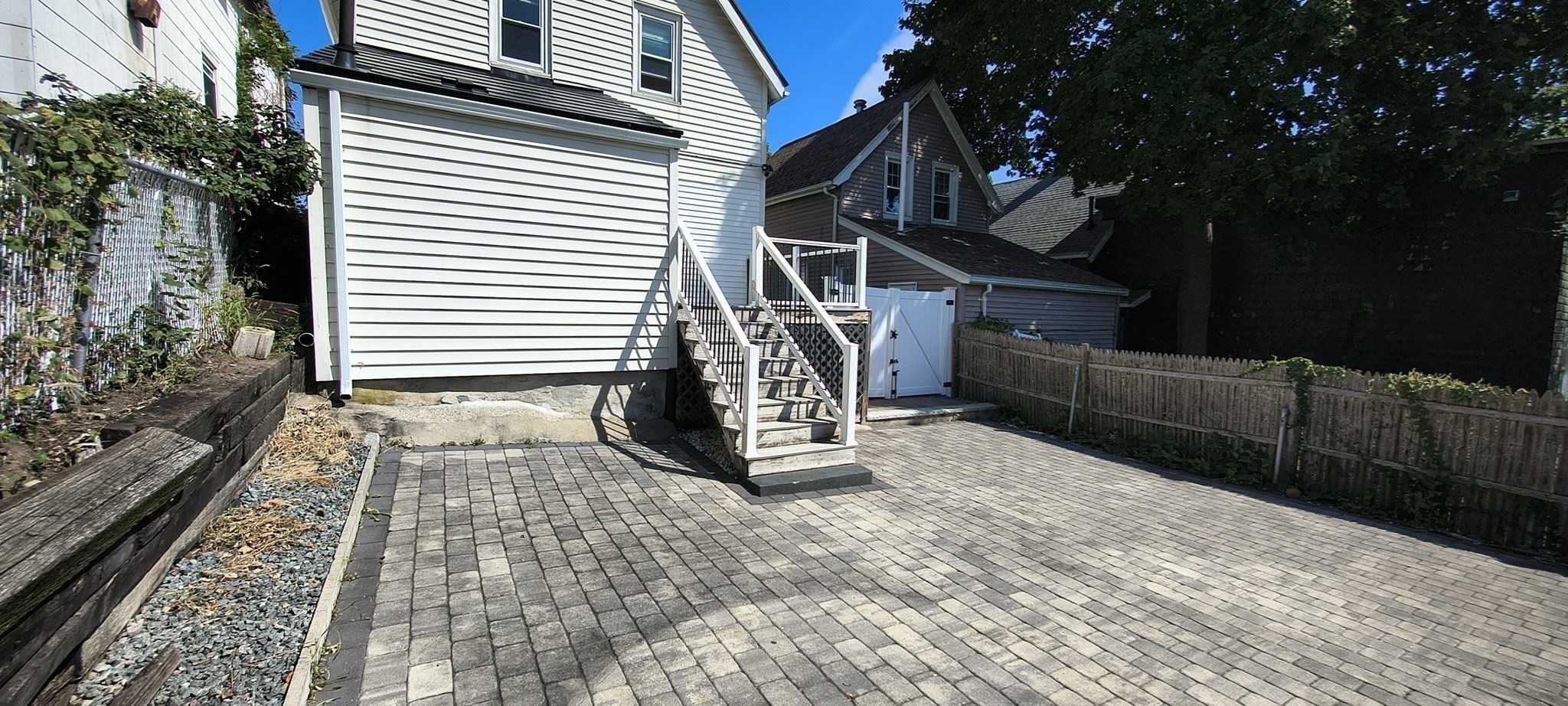 20 Pleasant View Property Photo 16