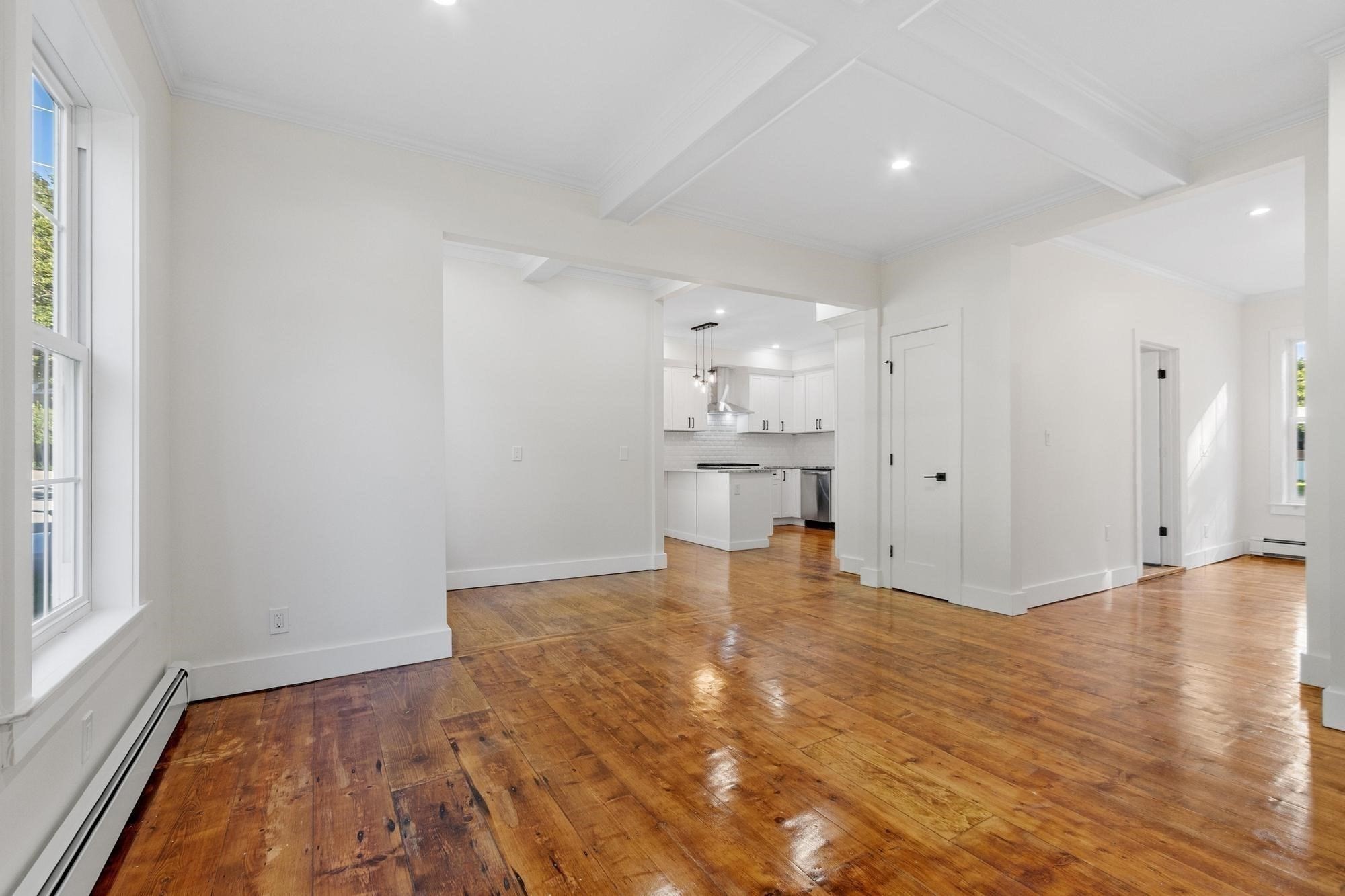 26 Caswell St Property Photo 14