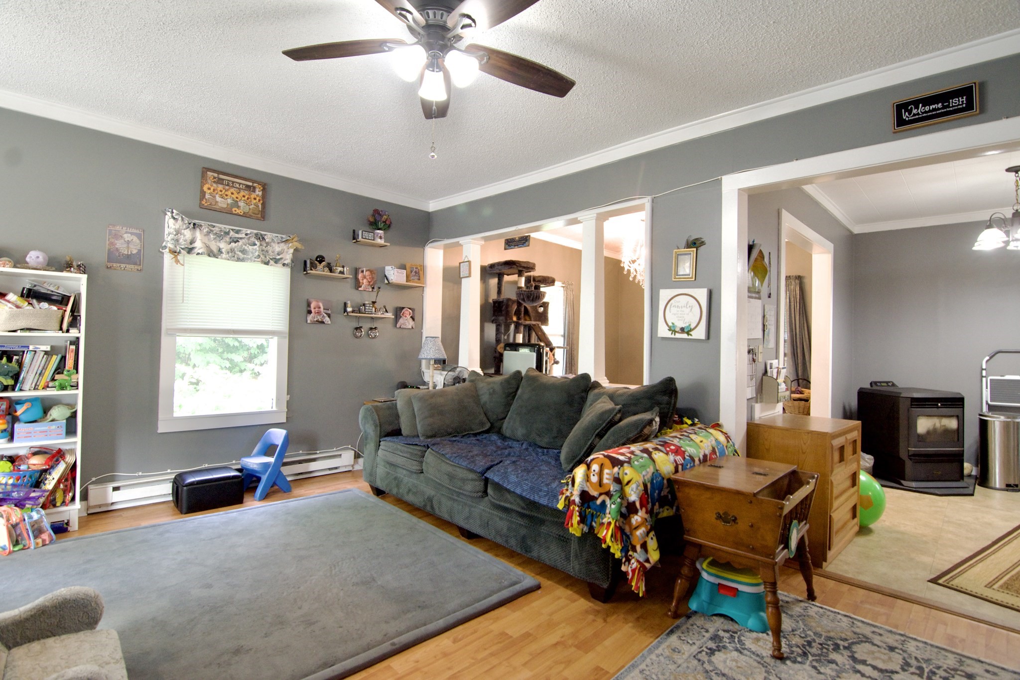 35 Thayer Ave Property Photo 6