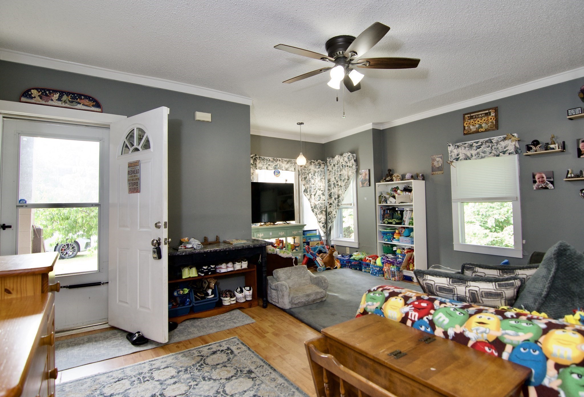 35 Thayer Ave Property Photo 7