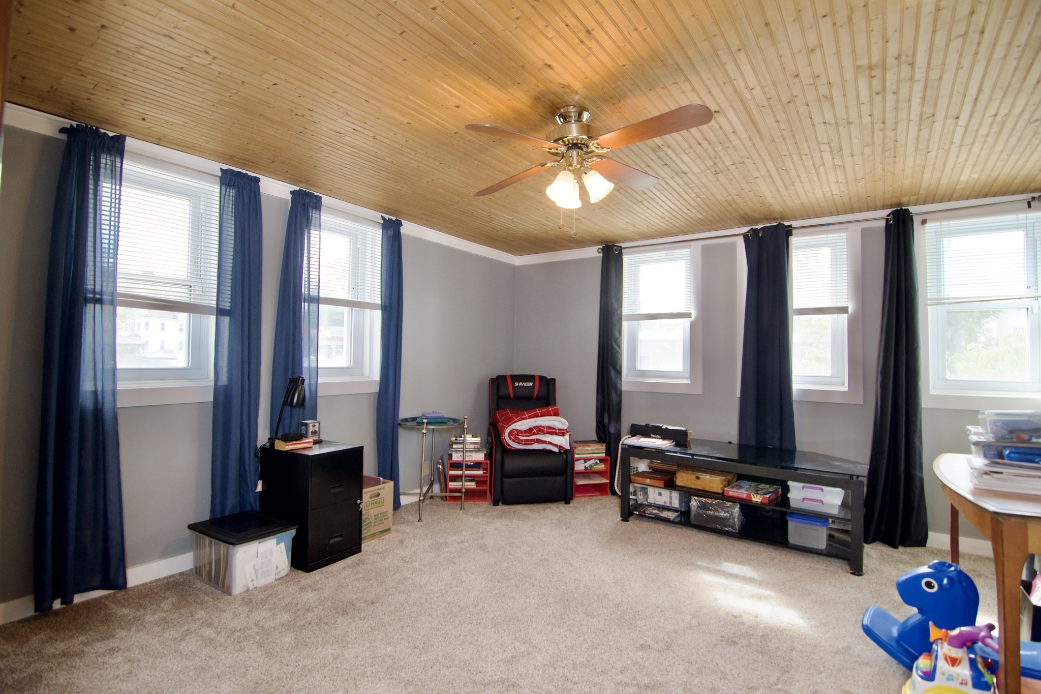 35 Thayer Ave Property Photo 22