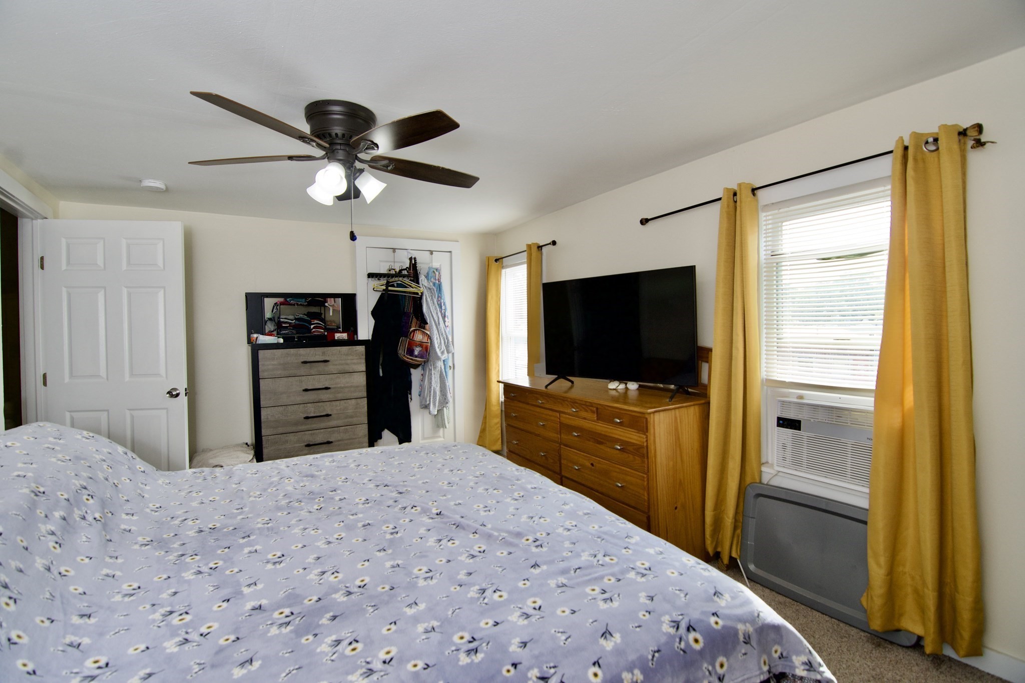 35 Thayer Ave Property Photo 29