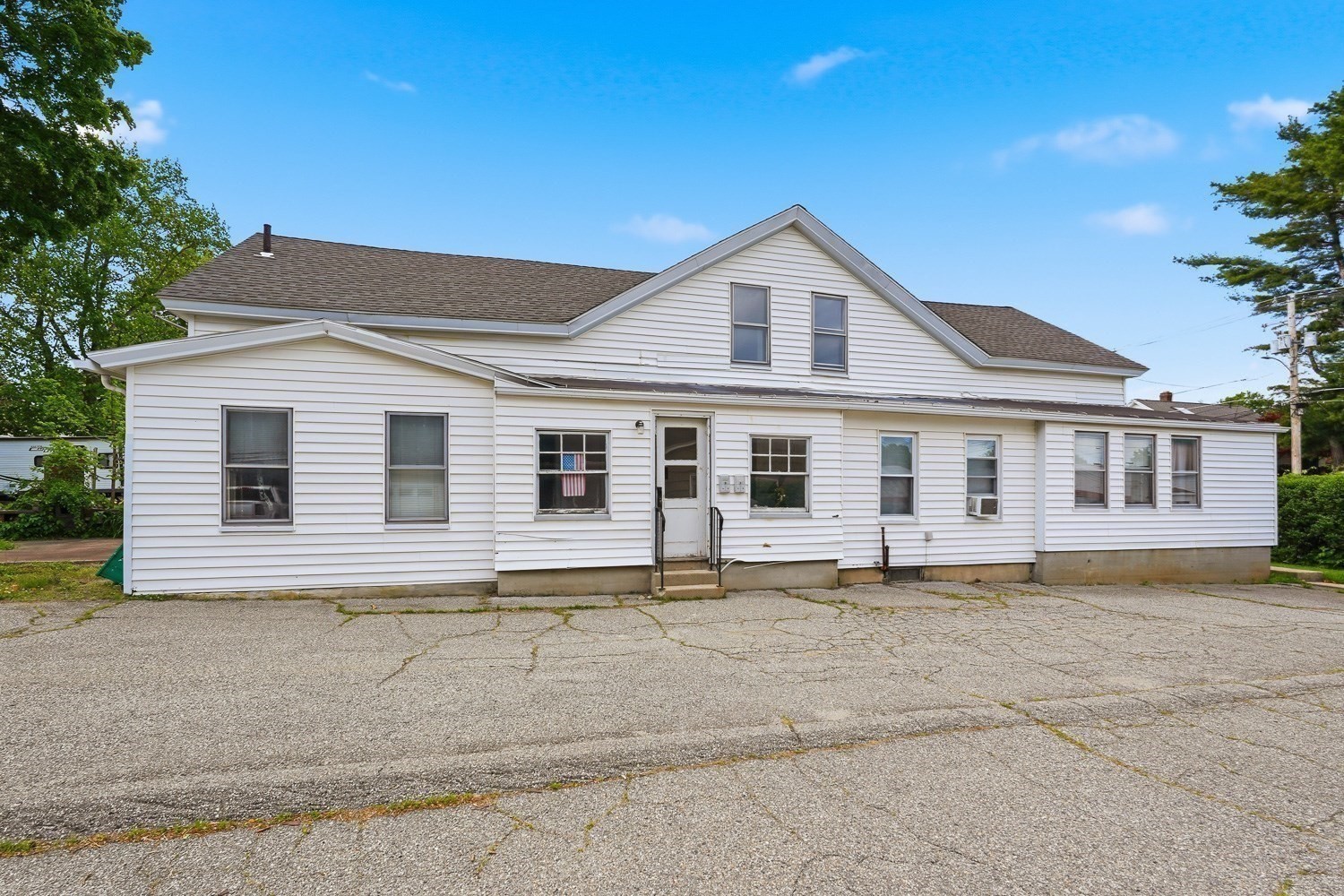 7 Slater Property Photo 1