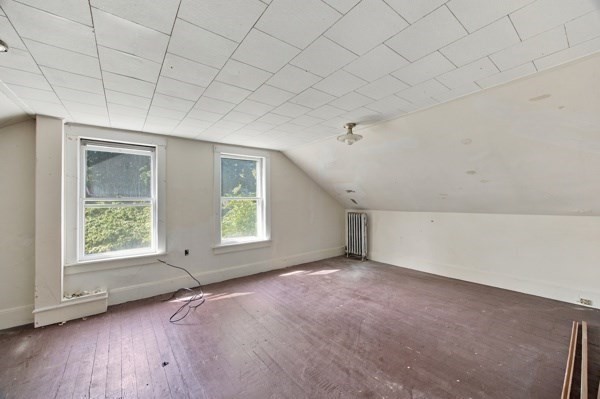 7 Slater Property Photo 21