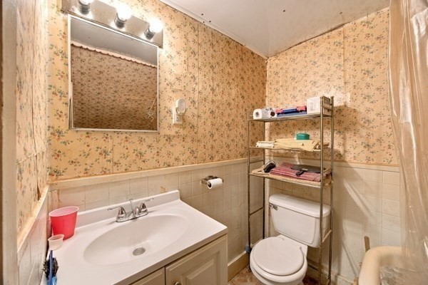 7 Slater Property Photo 26