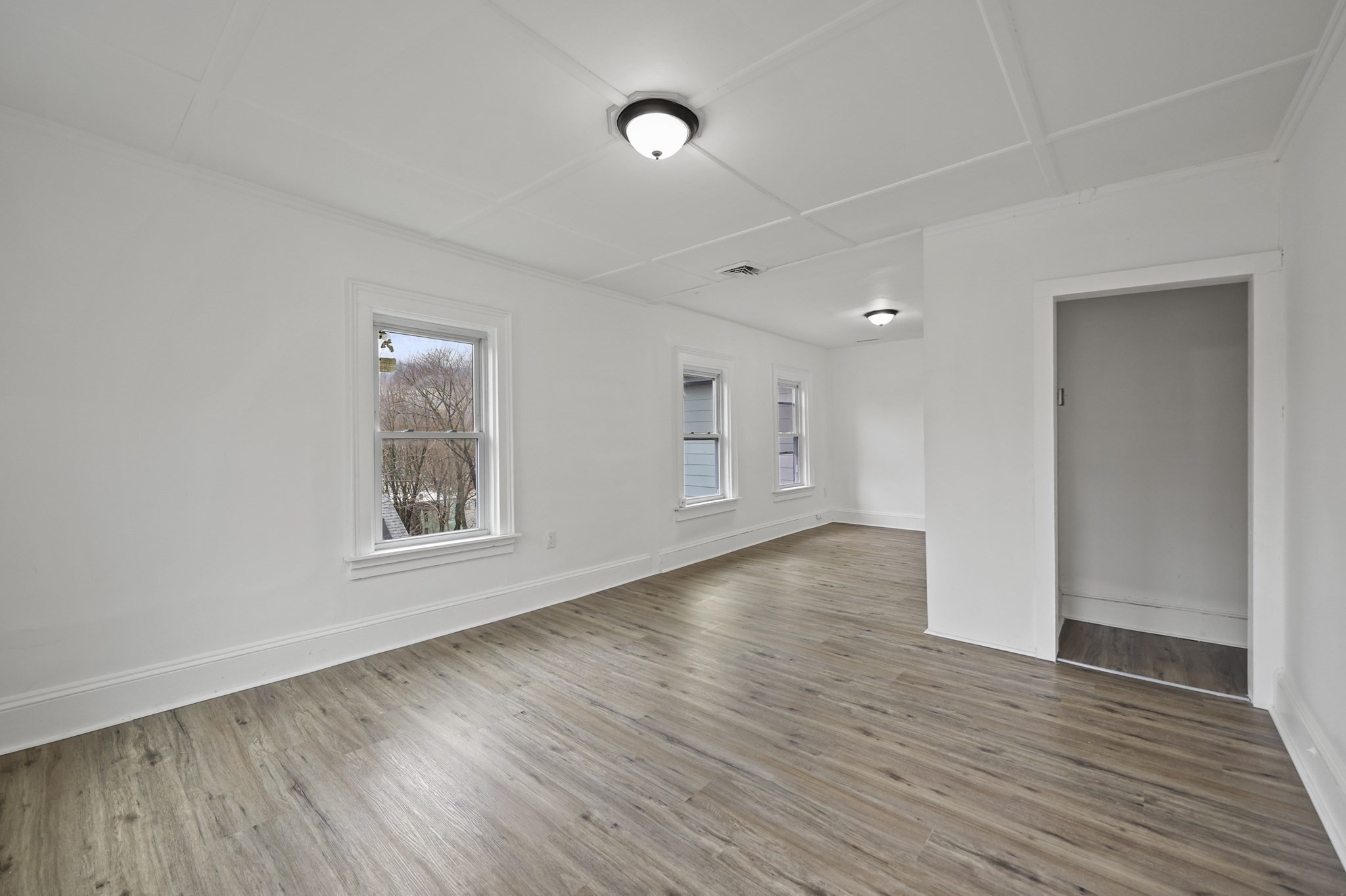 41 Prospect St Property Photo 24