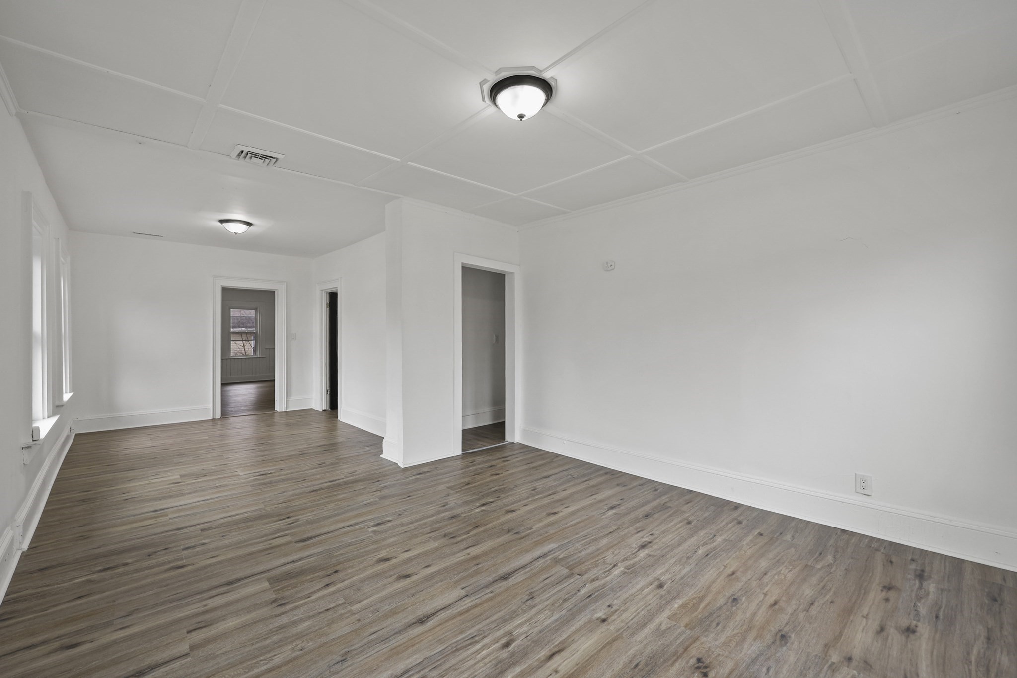 41 Prospect St Property Photo 25