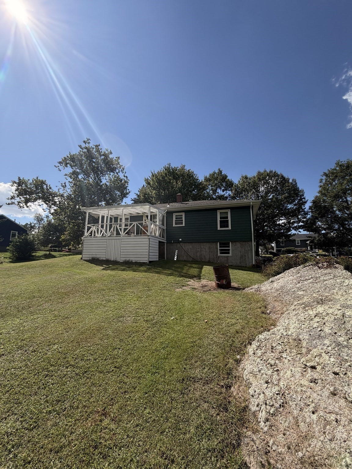 1189 Bark St Property Photo 1