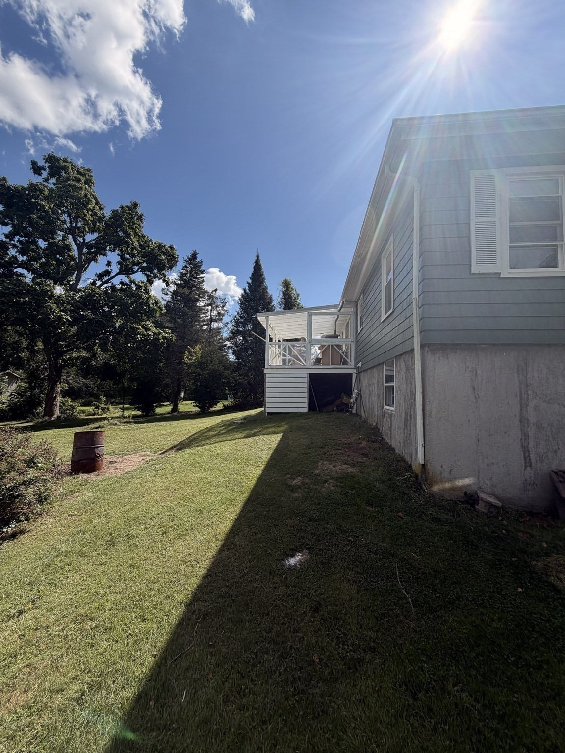 1189 Bark St Property Photo 12