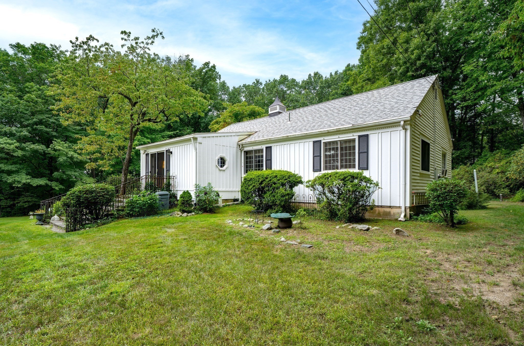 134 Maplewood Terrace Property Photo 10