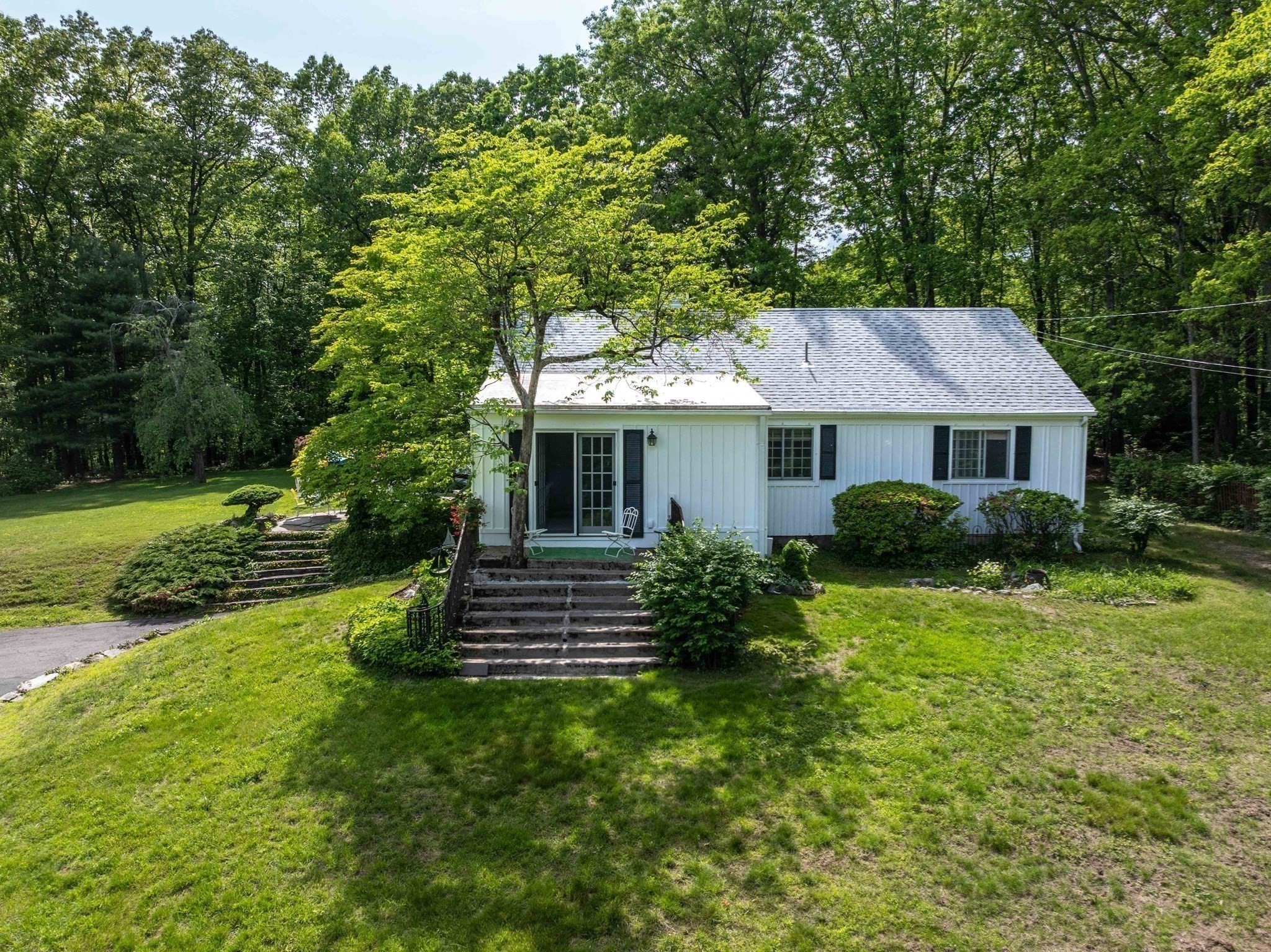 134 Maplewood Terrace Property Photo 11