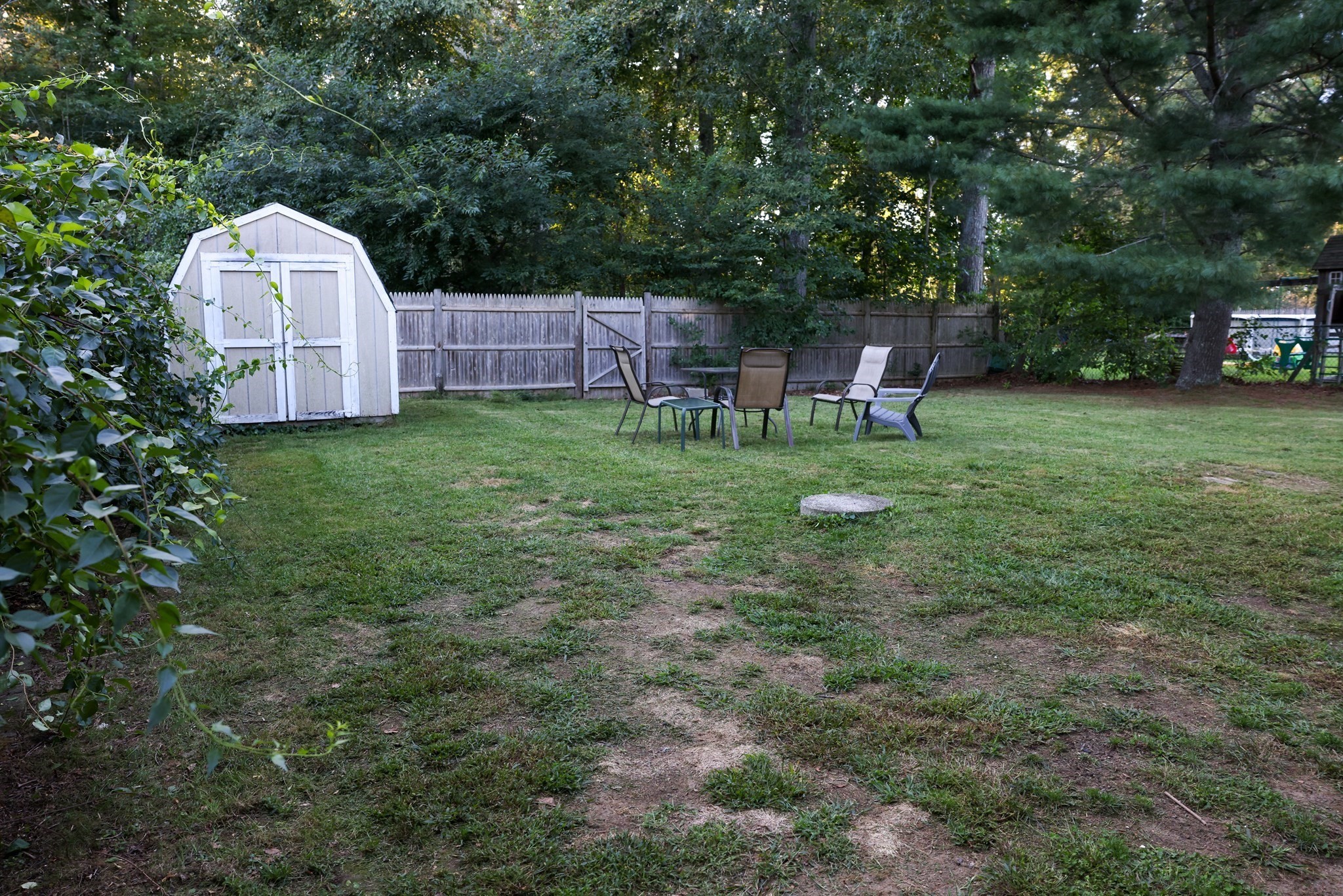 481 Sanford Rd Property Photo 8