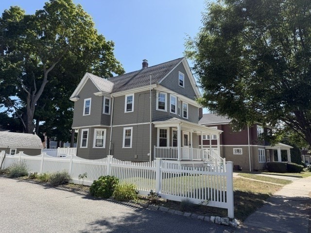 30 Washburn St. Property Photo 12