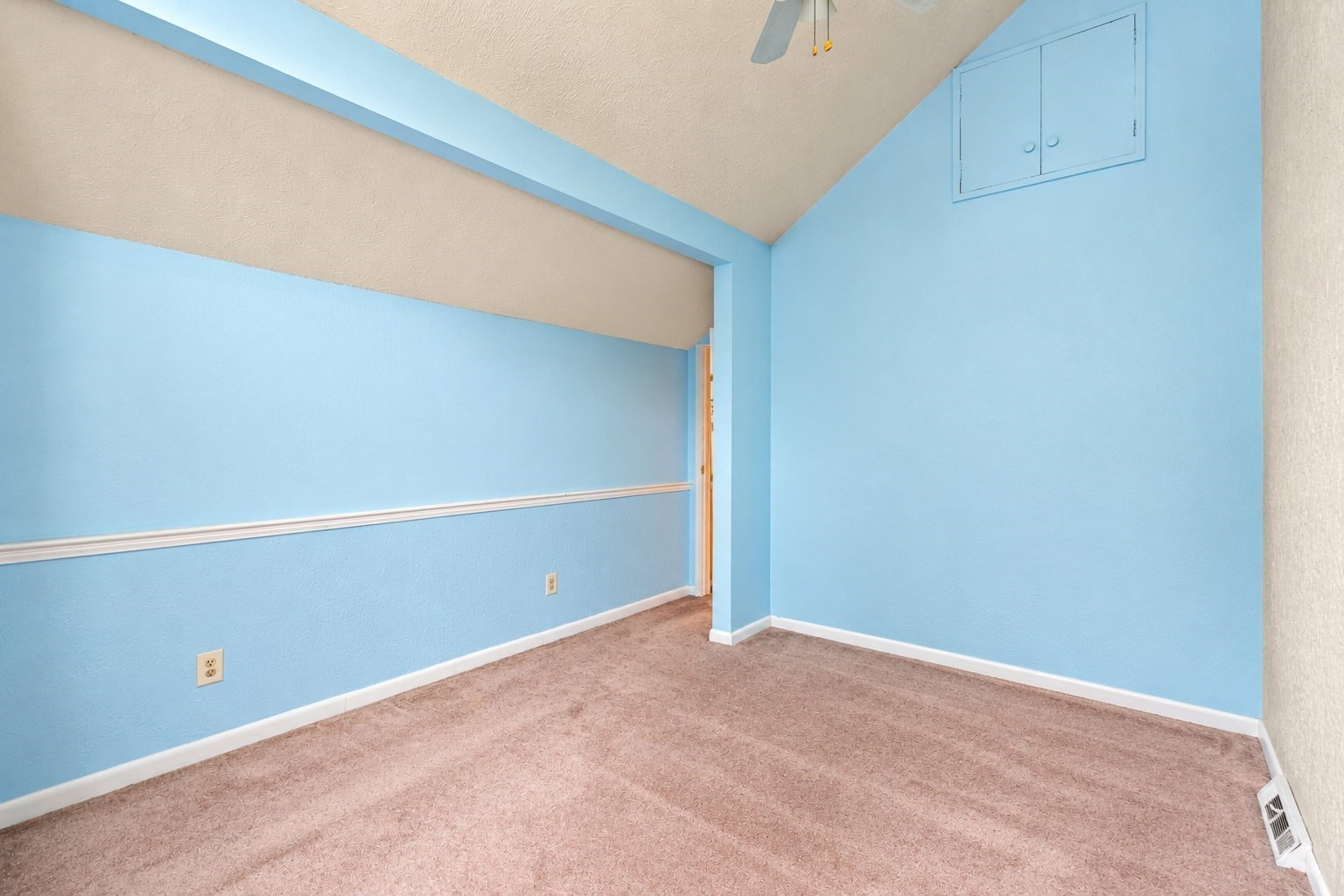 207 Lake St # 77 Property Photo 14