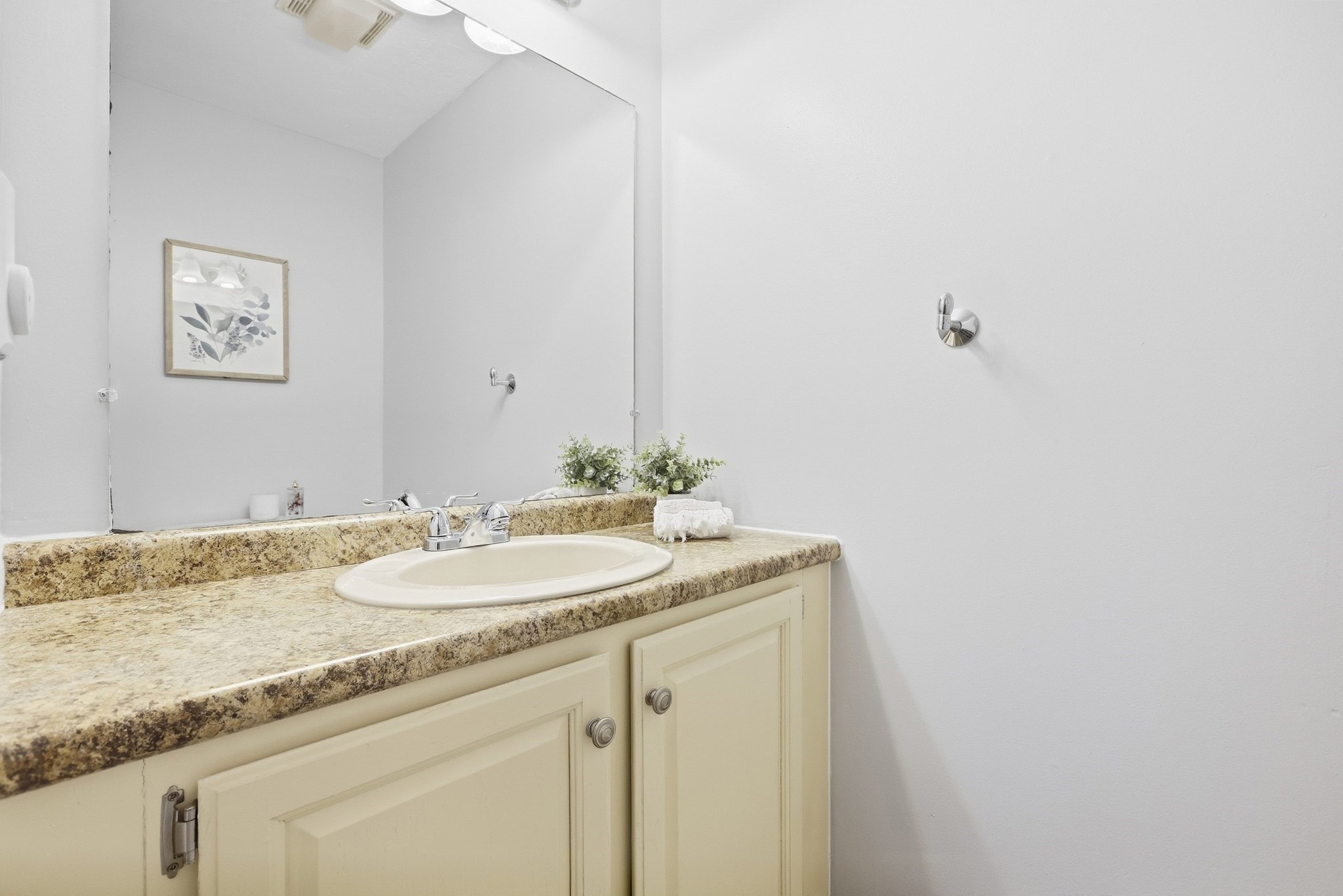 79 Pennacook Dr # 22 Property Photo 16