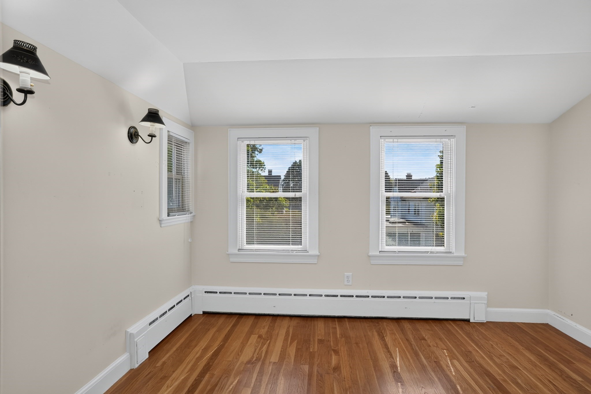 122 Maple Street Property Photo 27