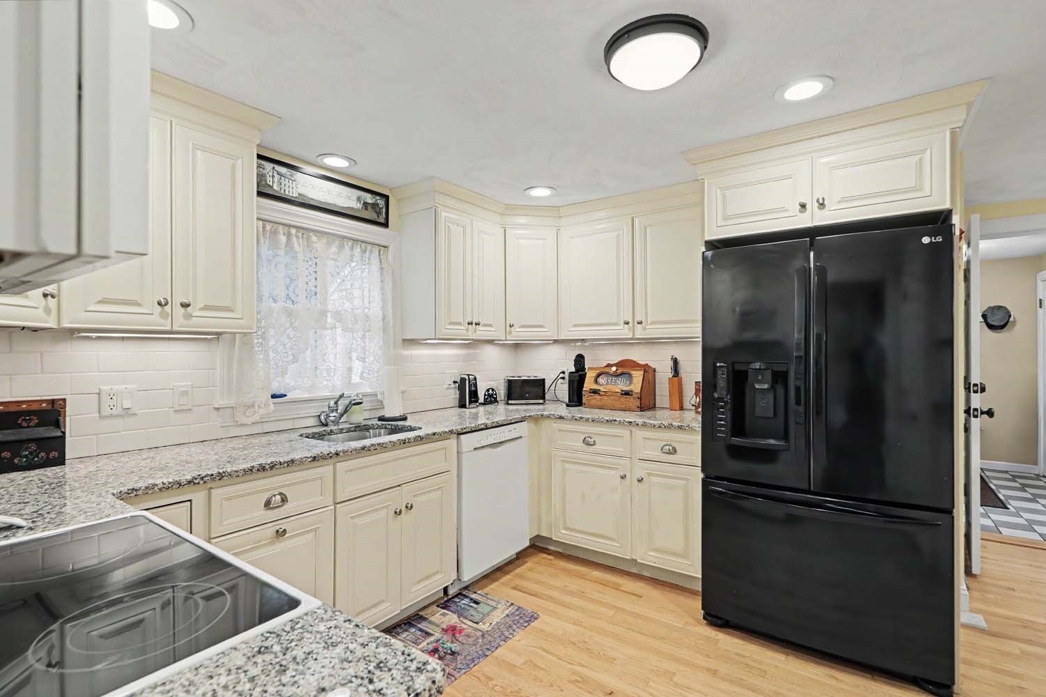 25 Tingley Property Photo 13