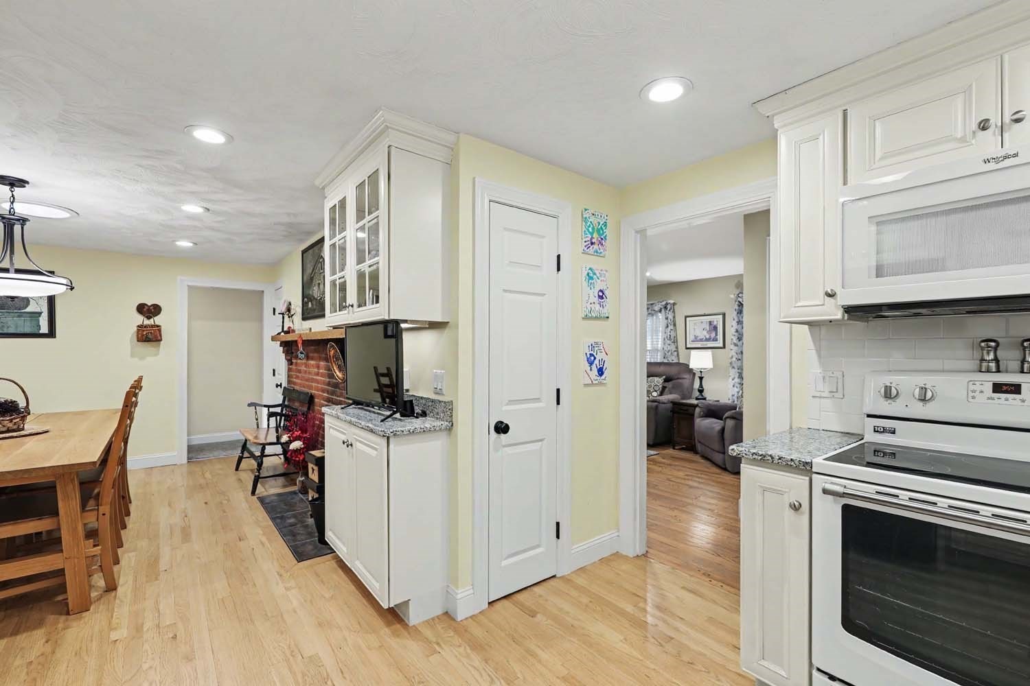 25 Tingley Property Photo 15