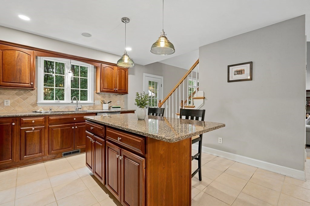91 Hartness Road Property Photo 6