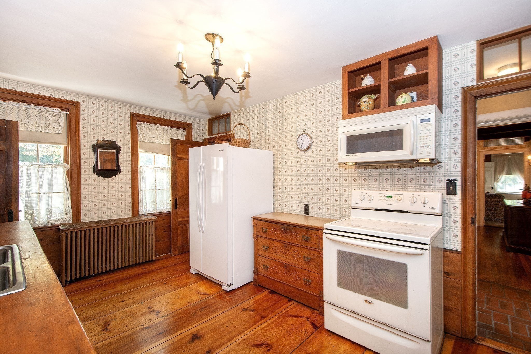 612 First Parish Road Property Photo 12