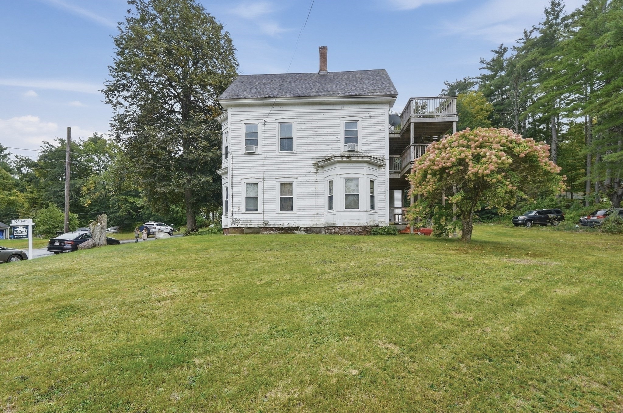 12 Chase Property Photo 2
