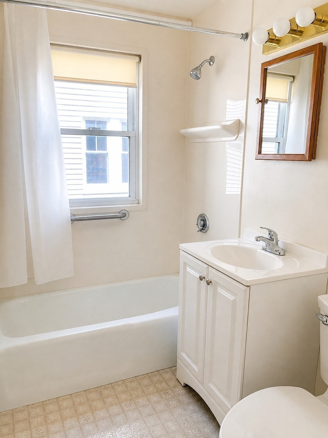 64 Freeman St # 1 Property Photo 7