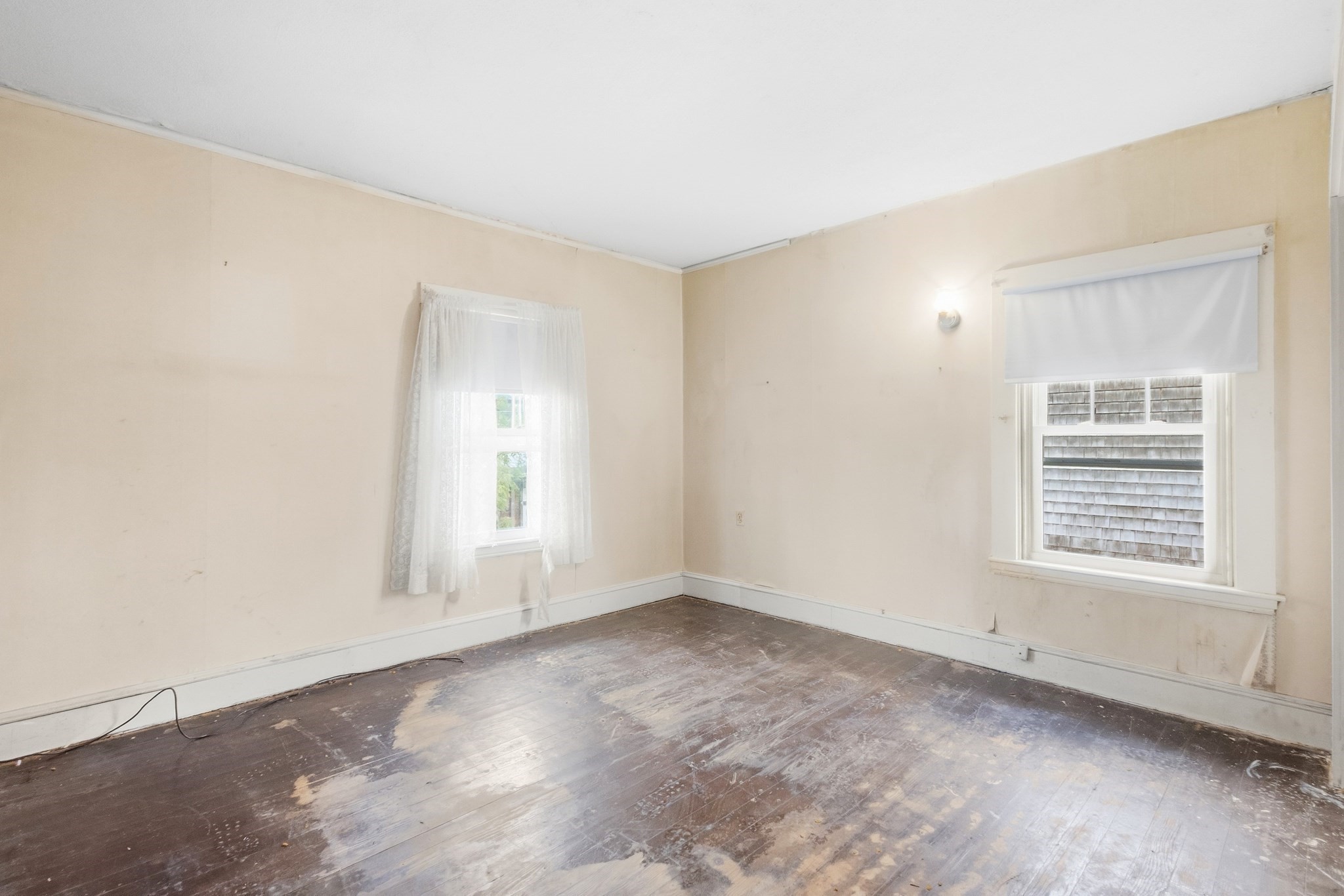 70 Rounds St Property Photo 21