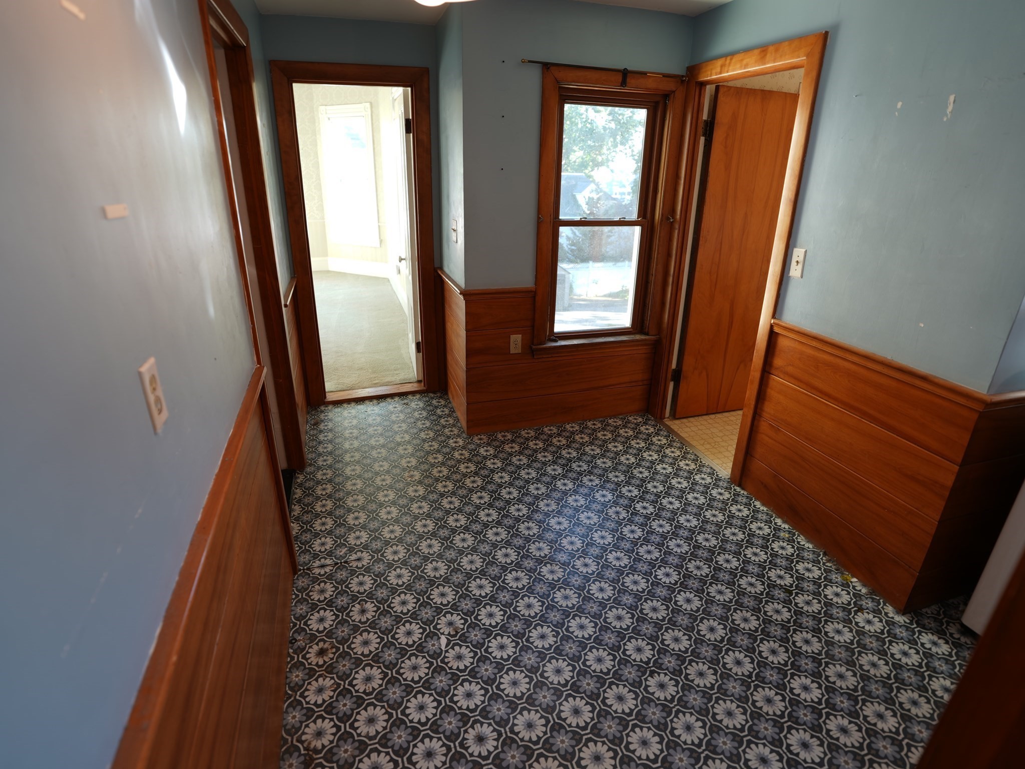 180 Winthrop St Property Photo 17