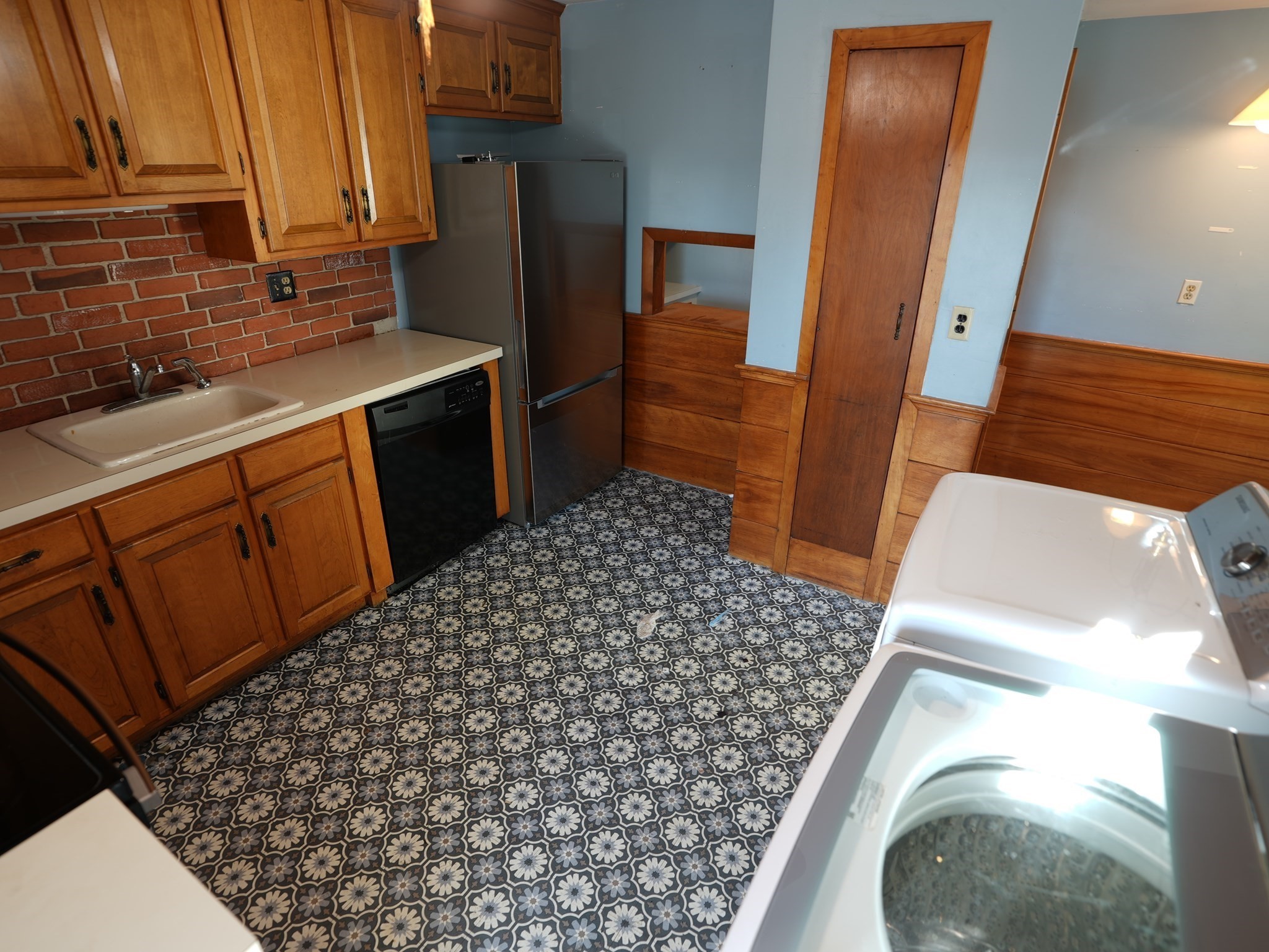 180 Winthrop St Property Photo 18