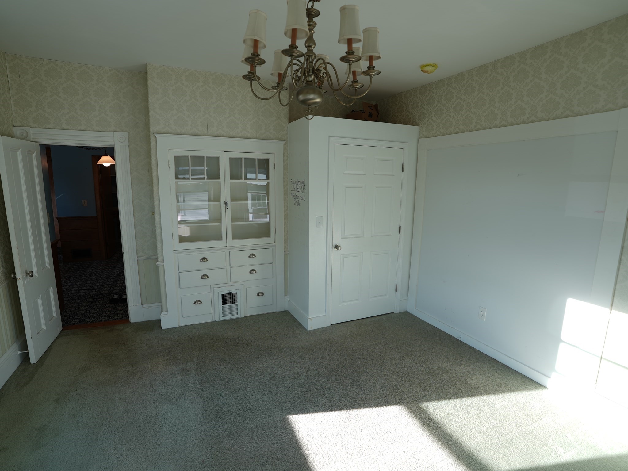 180 Winthrop St Property Photo 23