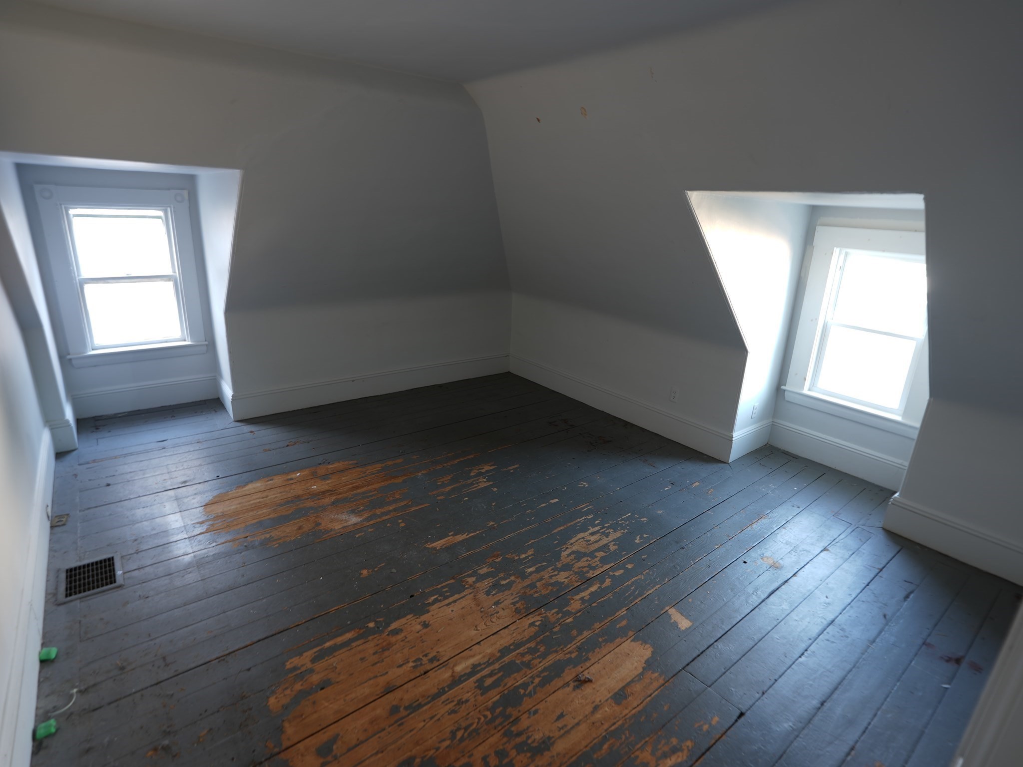 180 Winthrop St Property Photo 29