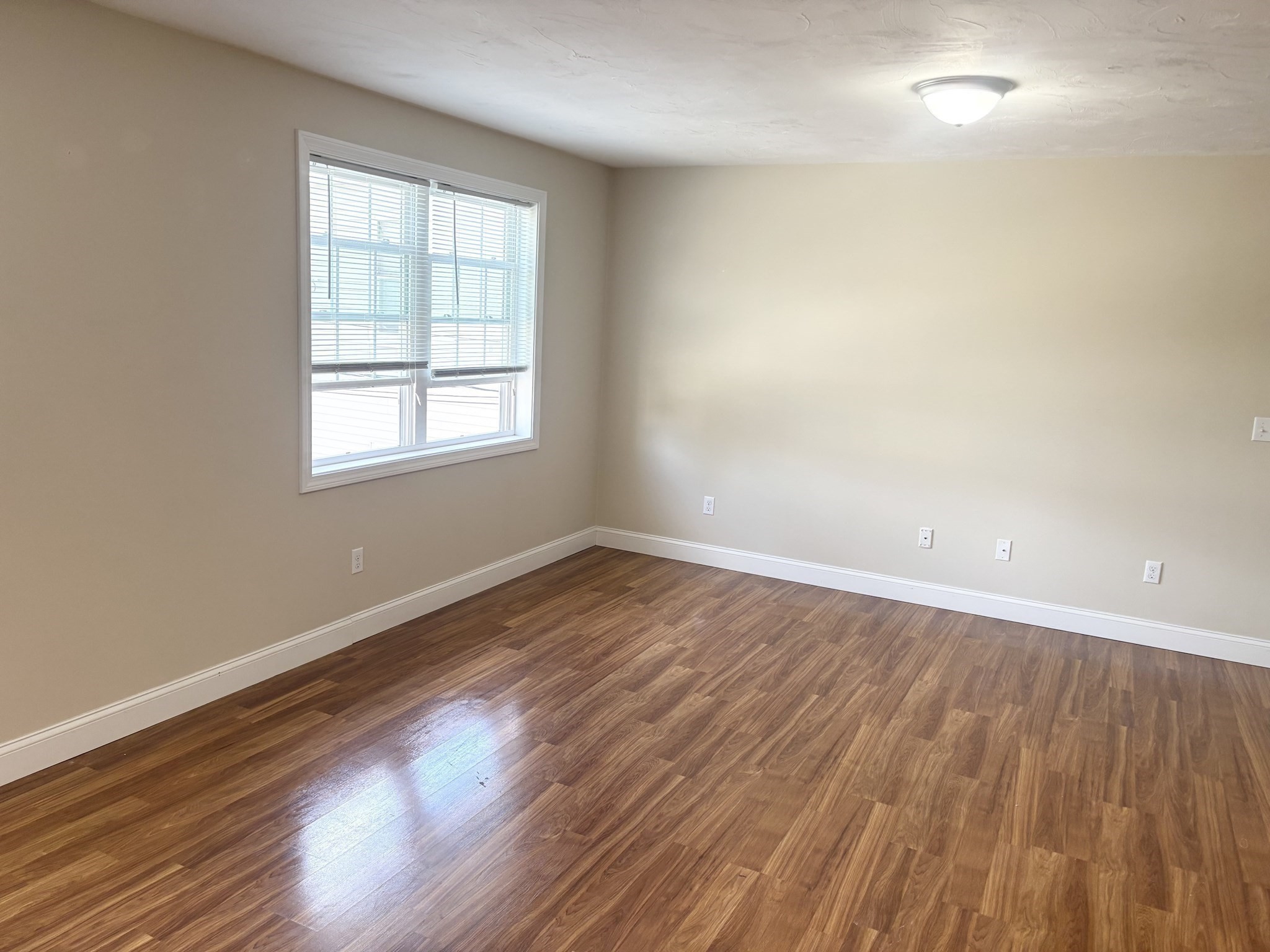 17 Pratt Street # 103 Property Photo 7