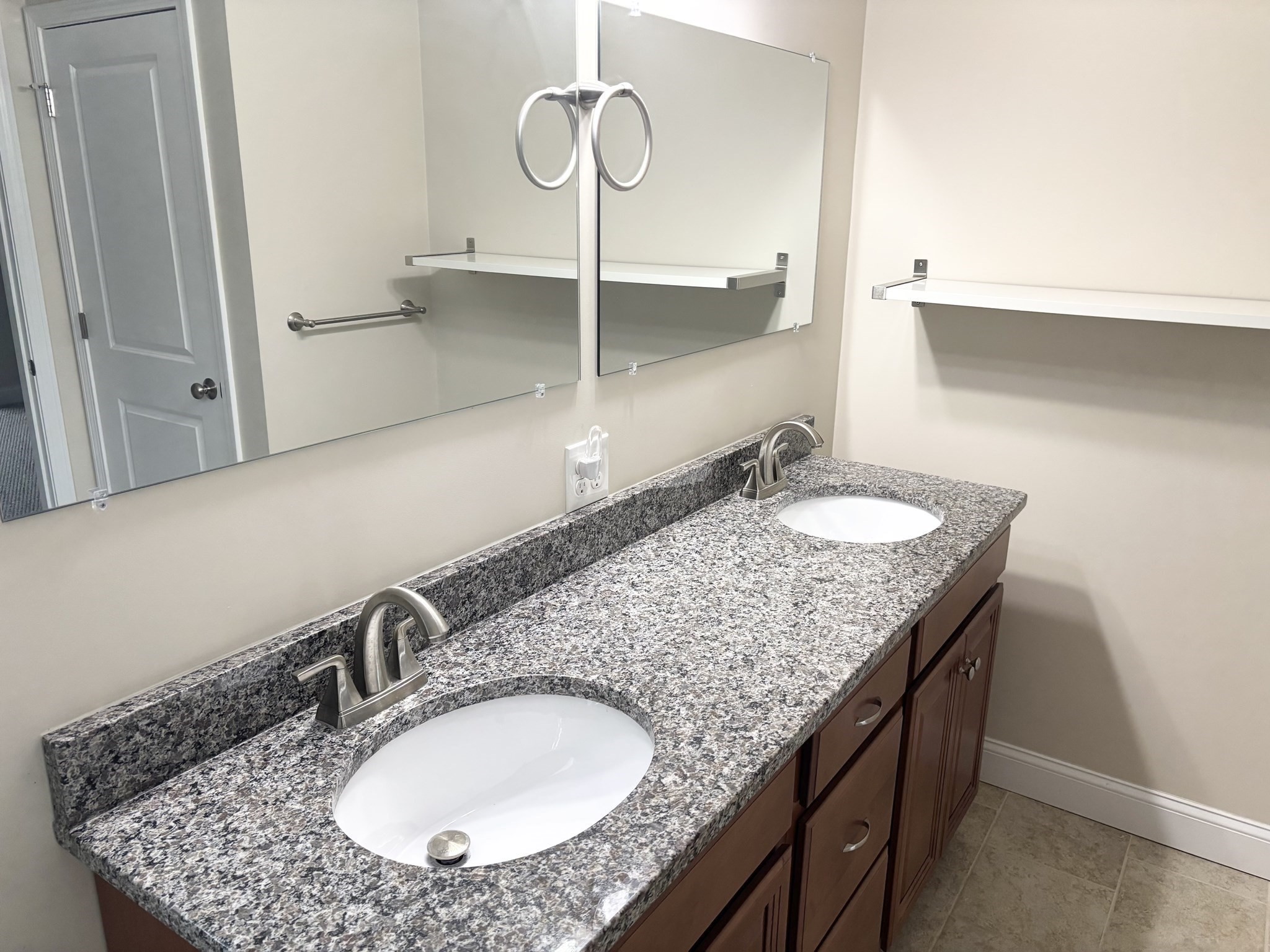 17 Pratt Street # 103 Property Photo 17