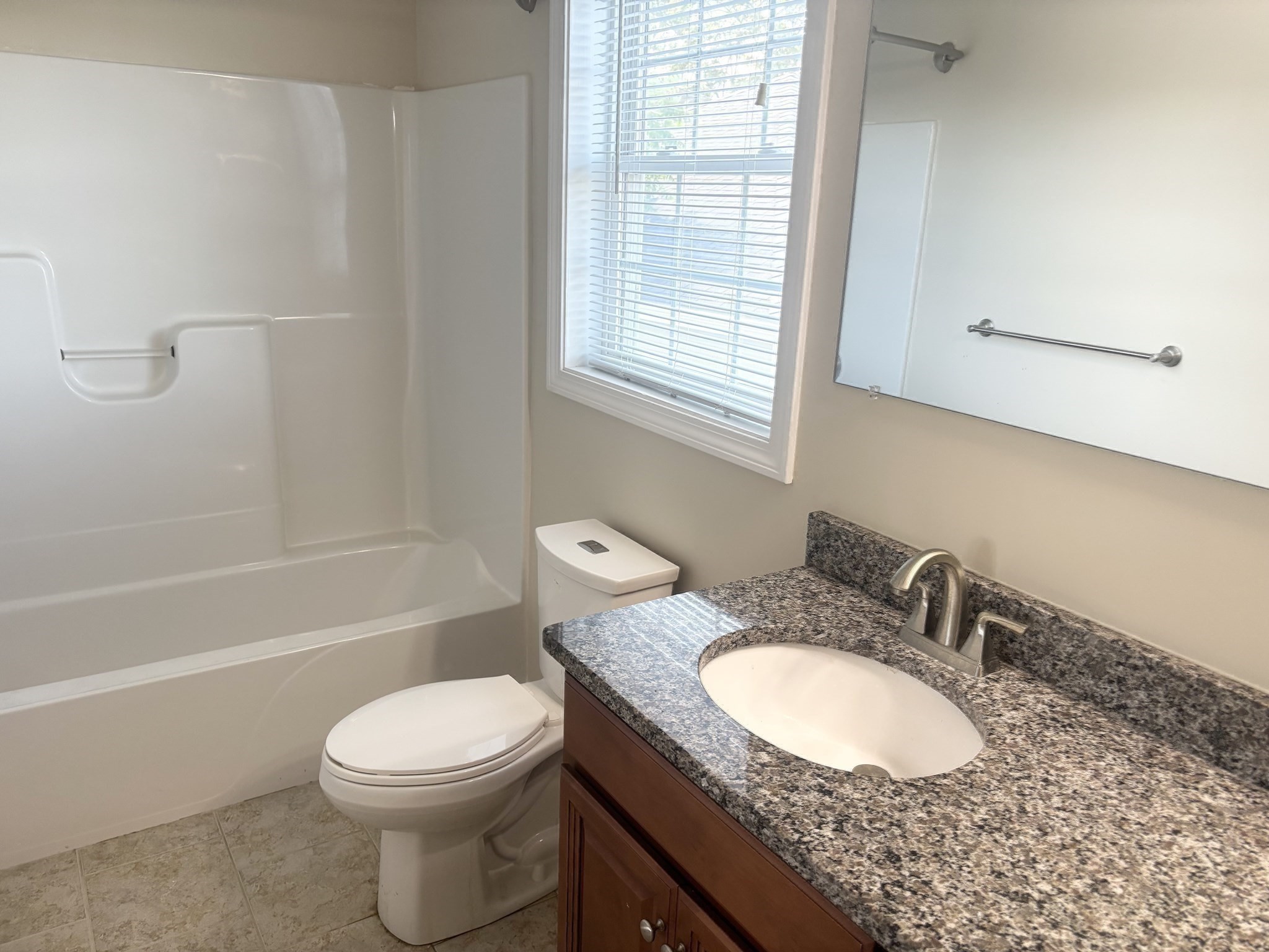 17 Pratt Street # 103 Property Photo 18