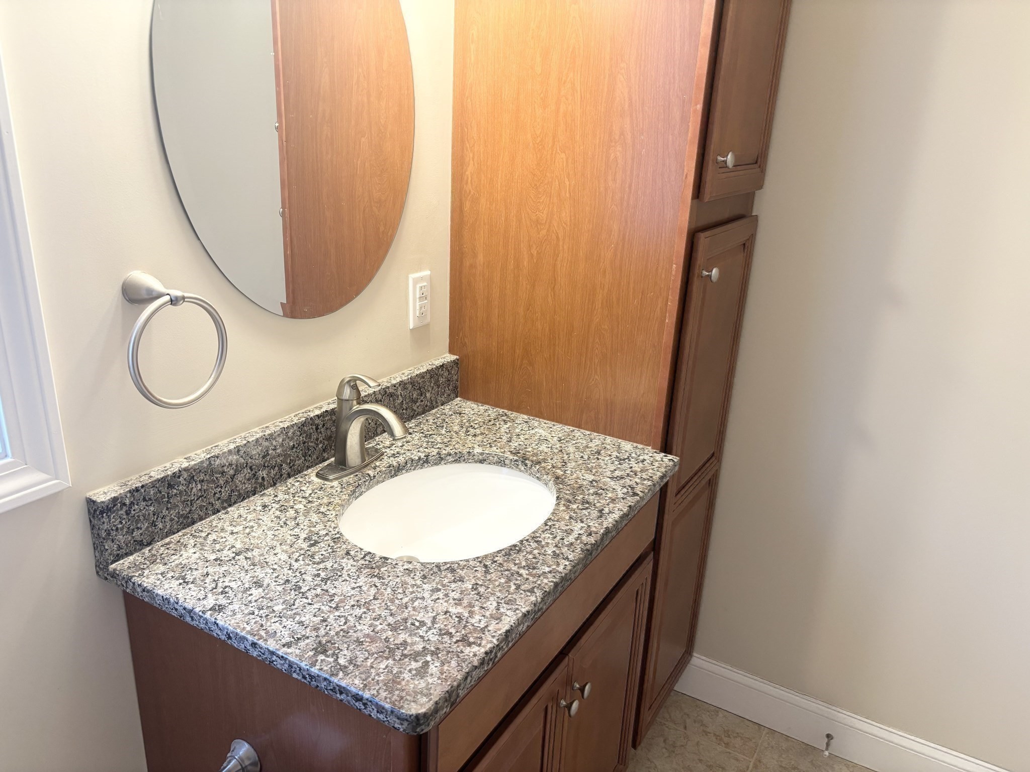 17 Pratt Street # 103 Property Photo 23