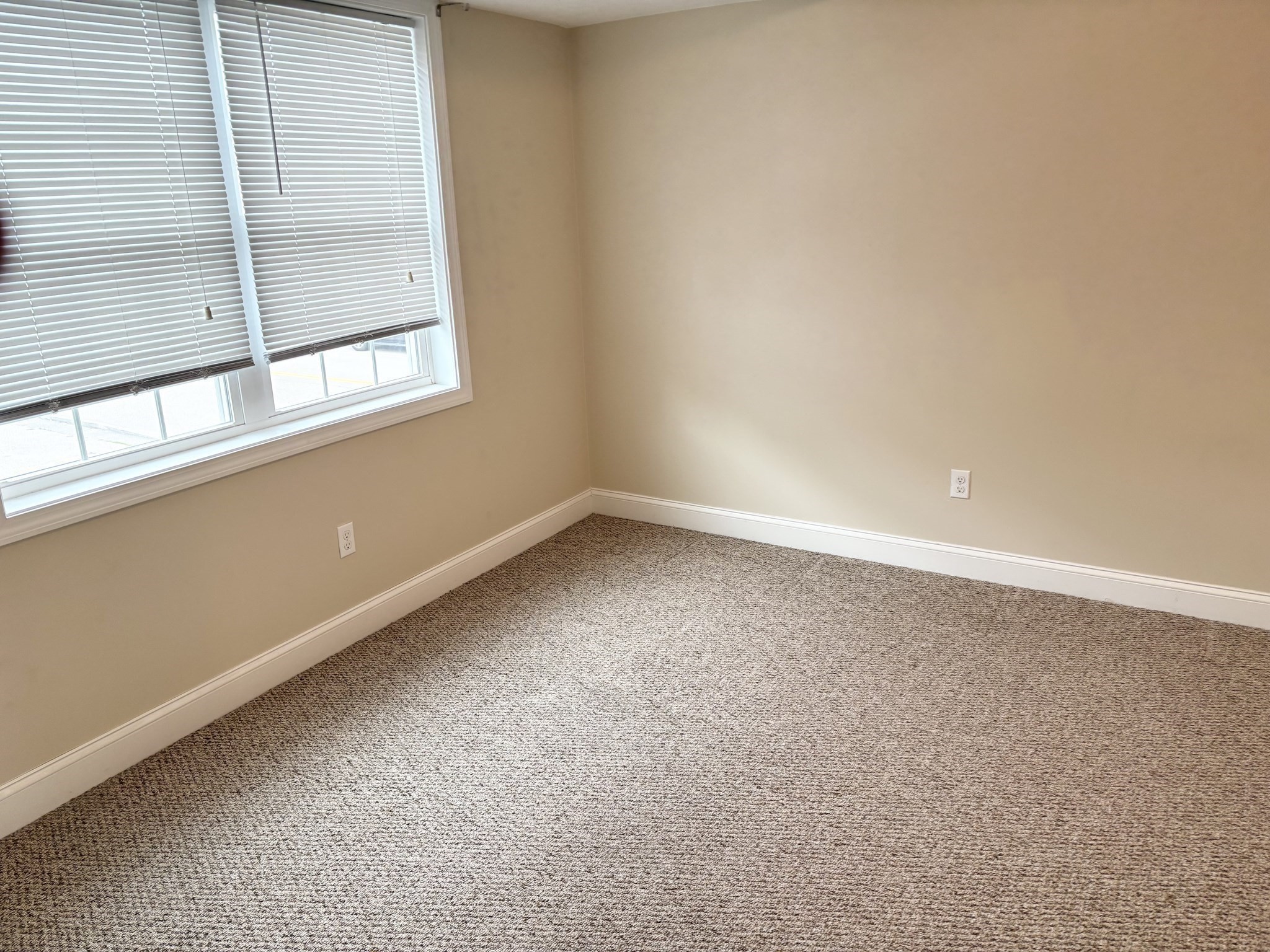 17 Pratt Street # 103 Property Photo 31
