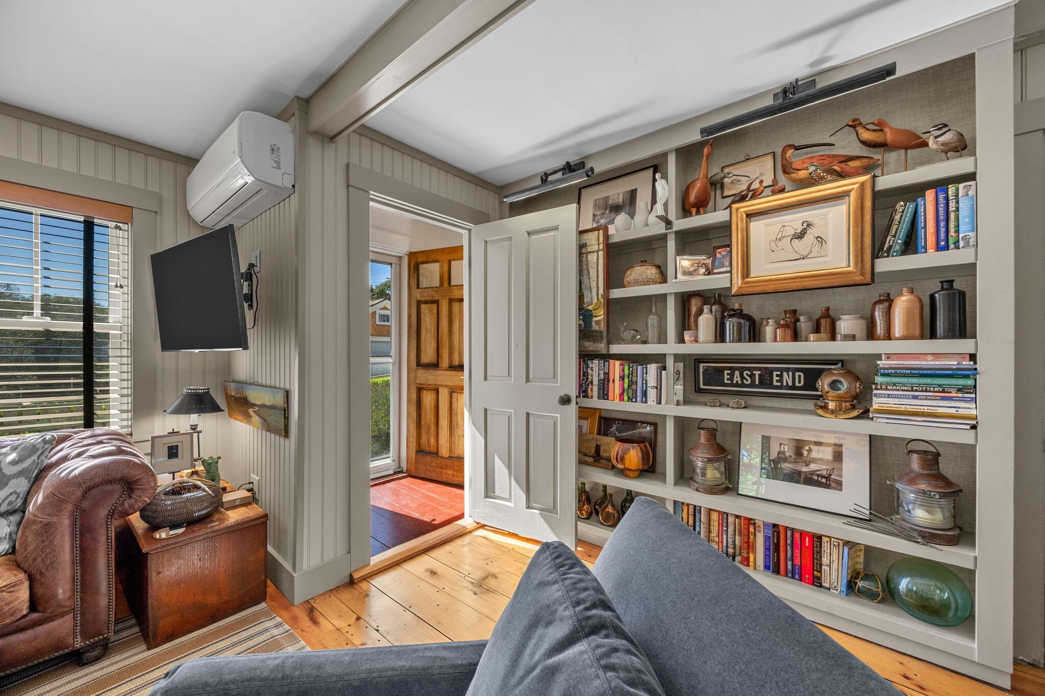 9 Bangs Street Unit 1 Property Photo 1