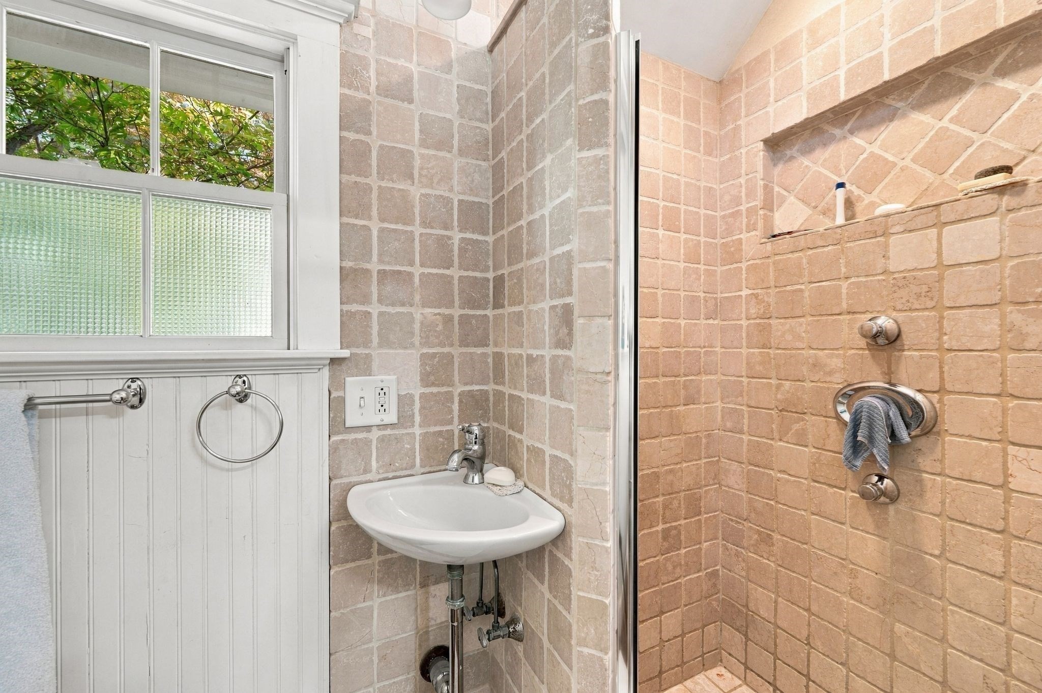 24 Ocean Avenue Property Photo 29