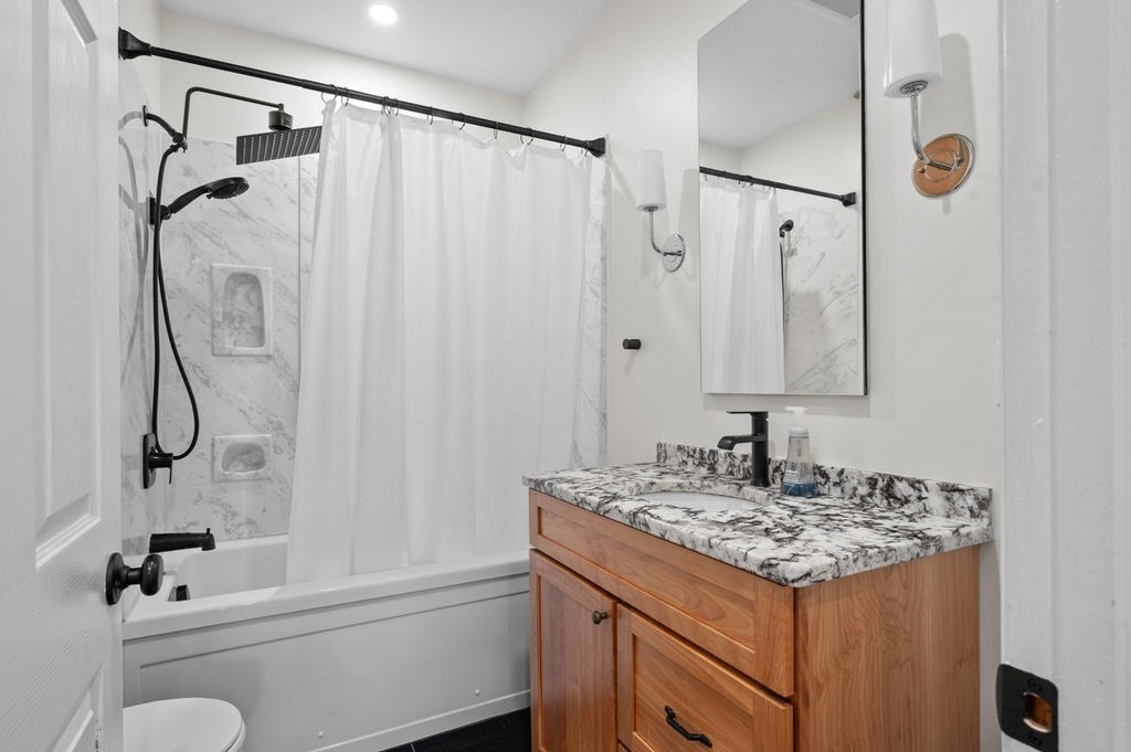 17 Herschel St # 3 Property Photo 11
