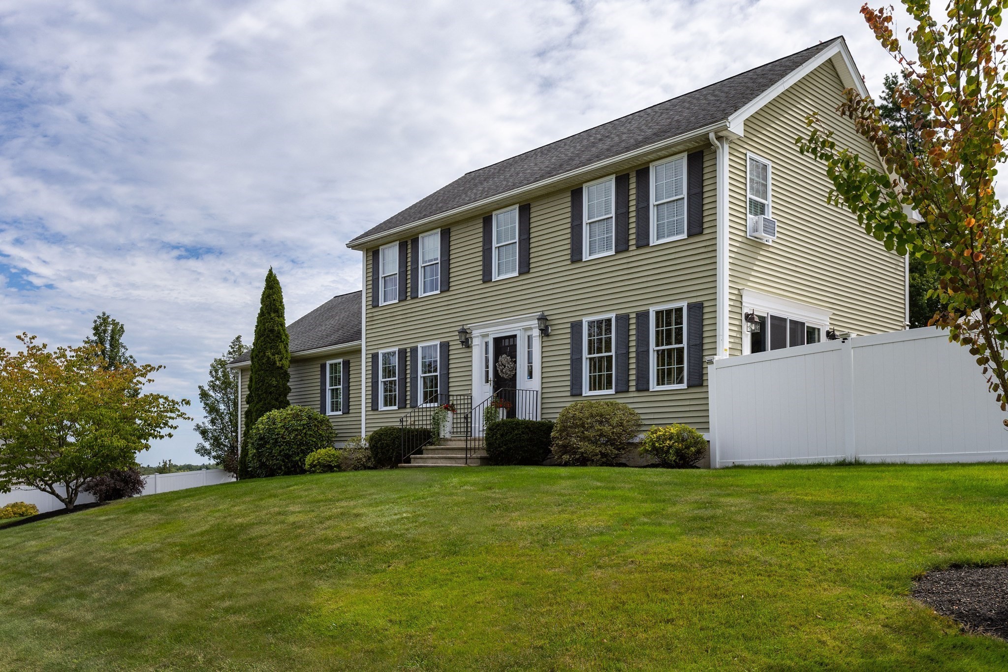 22 Clealand Circle Property Photo 1