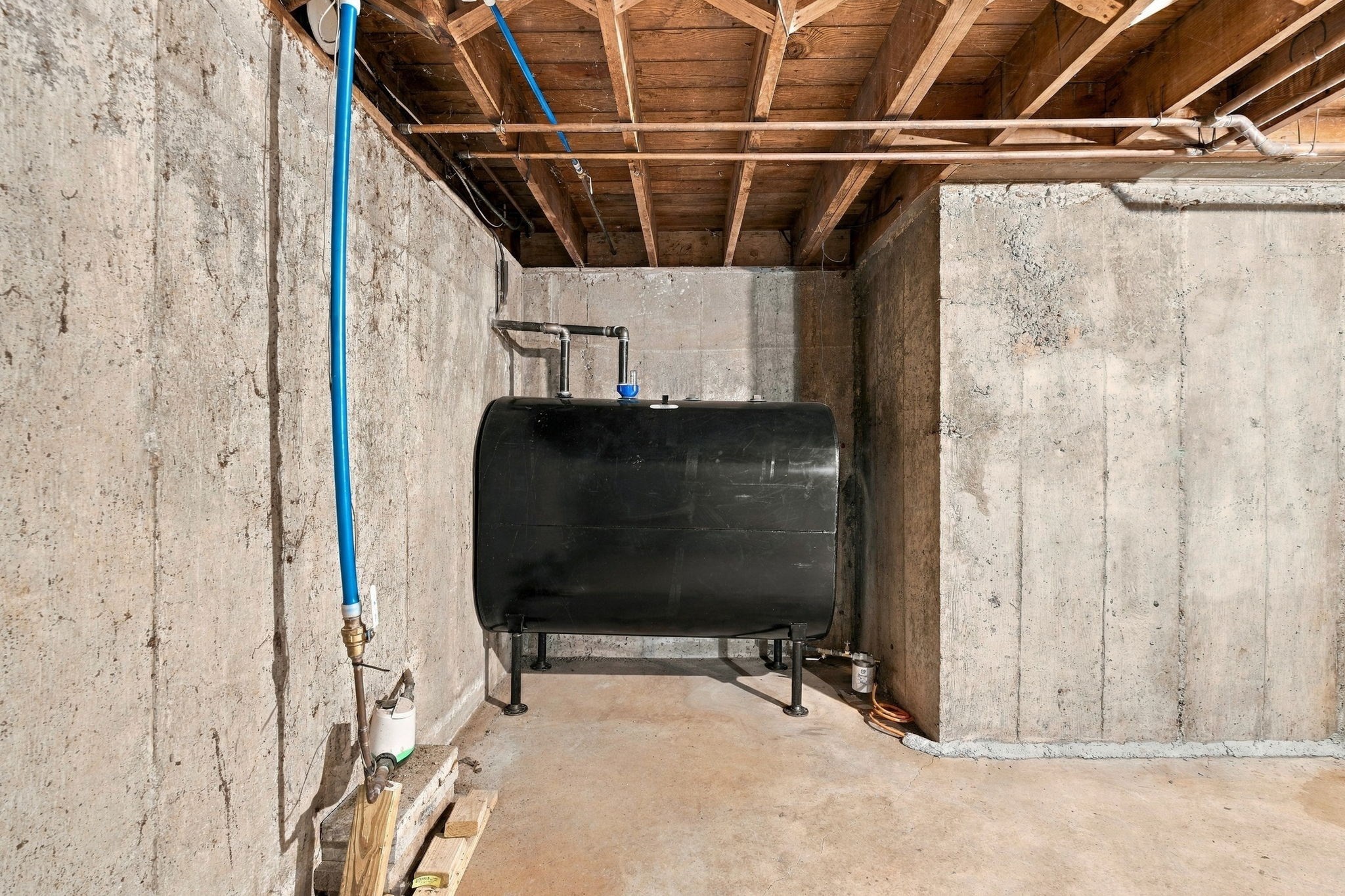 140 S Main St Property Photo 21