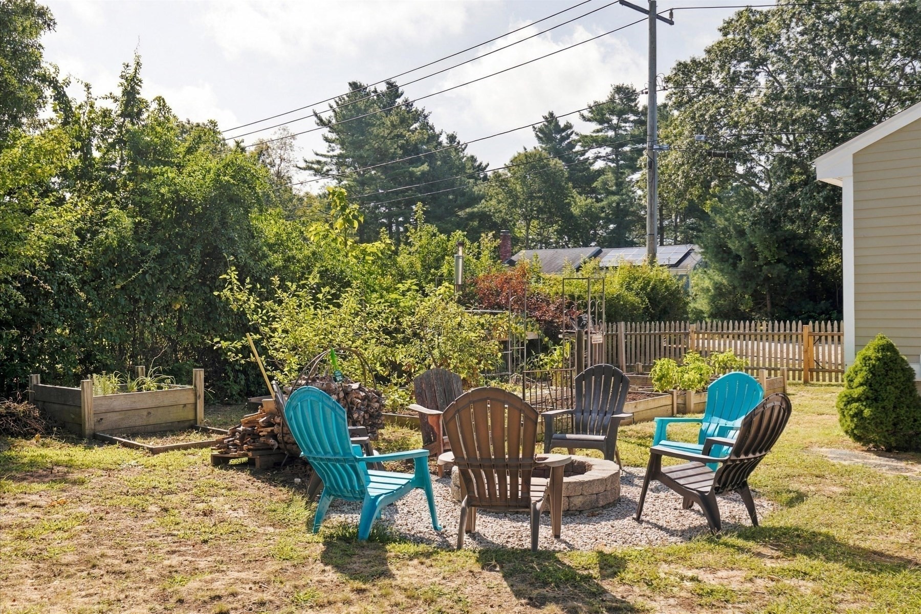 15 Summer St Property Photo 24