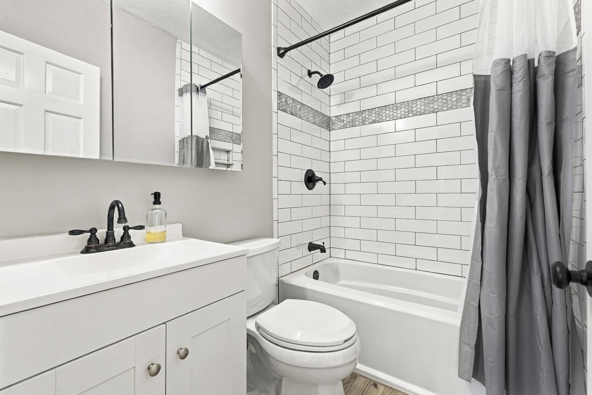 34 Baxter Ave Property Photo 8