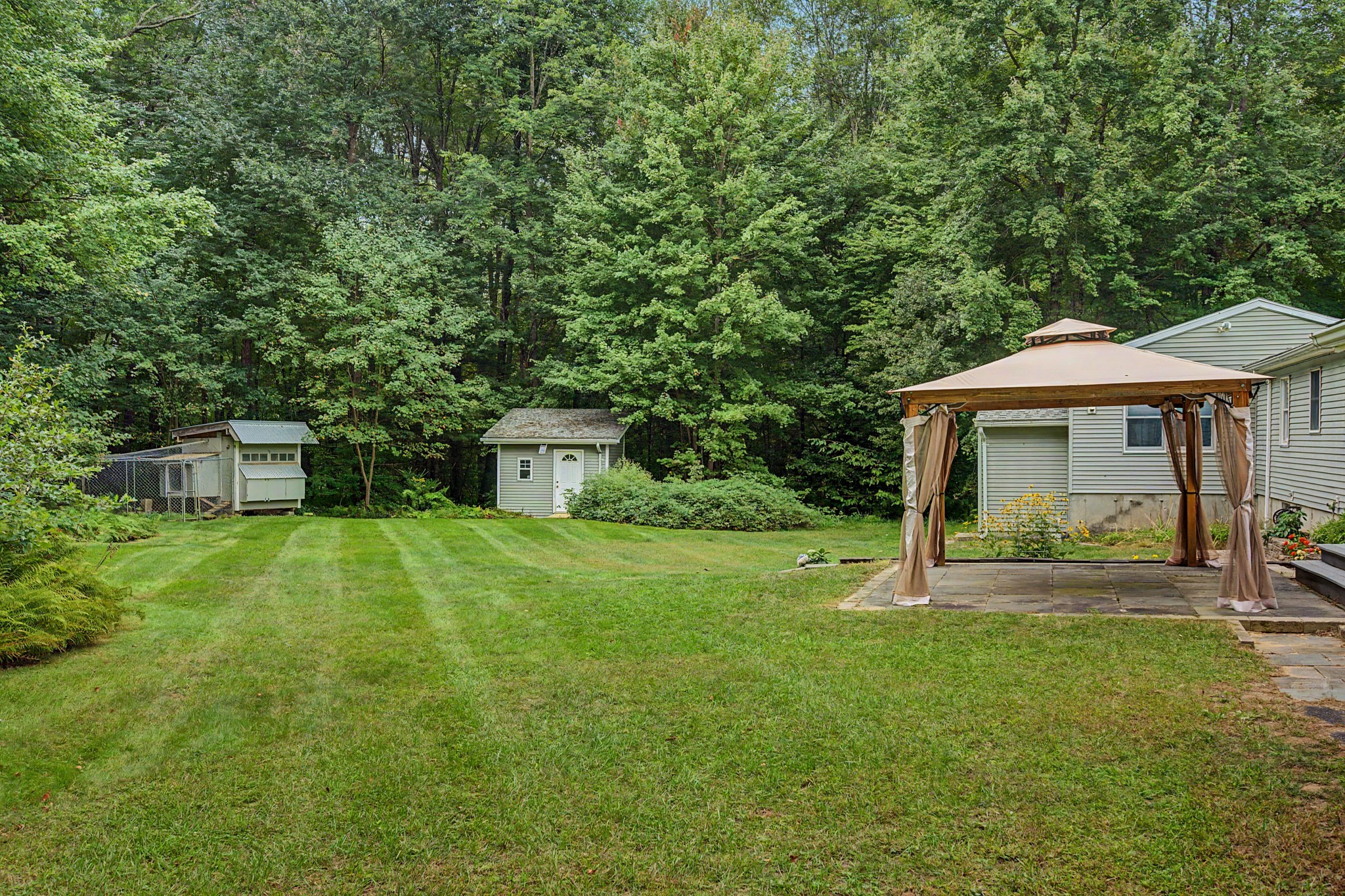 50 Deepwoods Dr. Property Photo 35