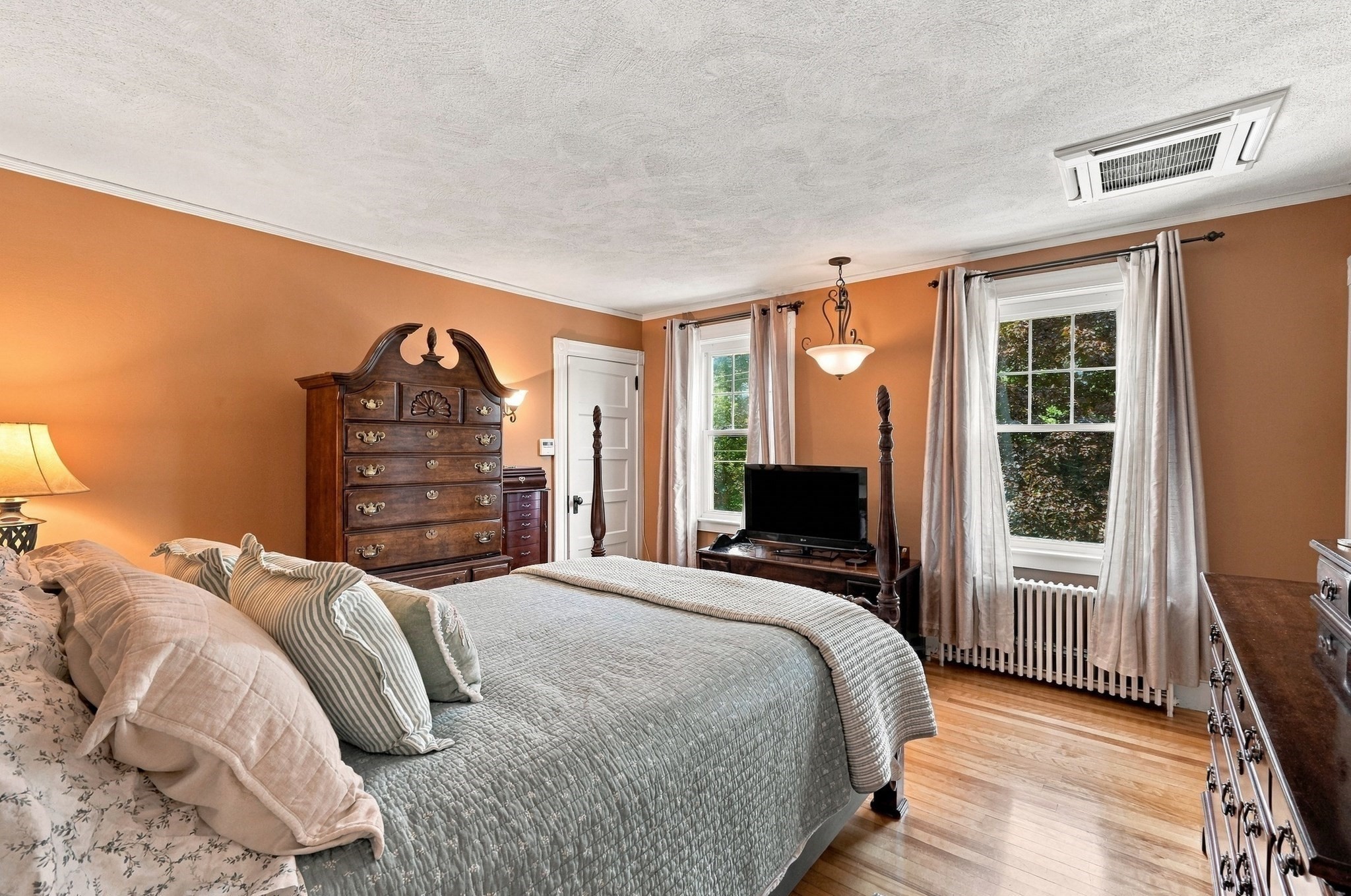 1379 Williams Street Property Photo 14
