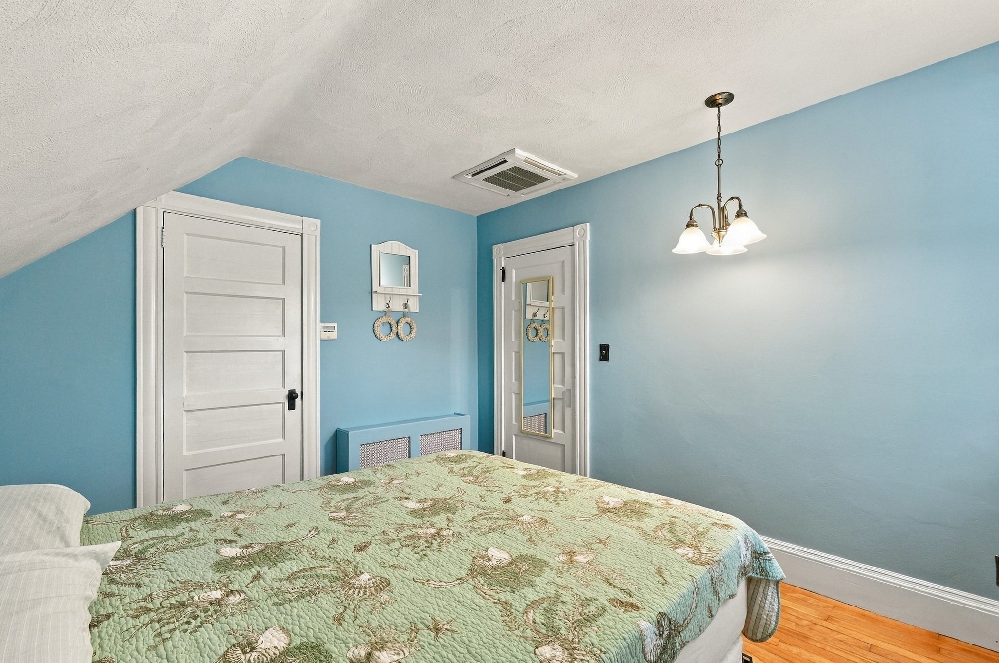 1379 Williams Street Property Photo 20