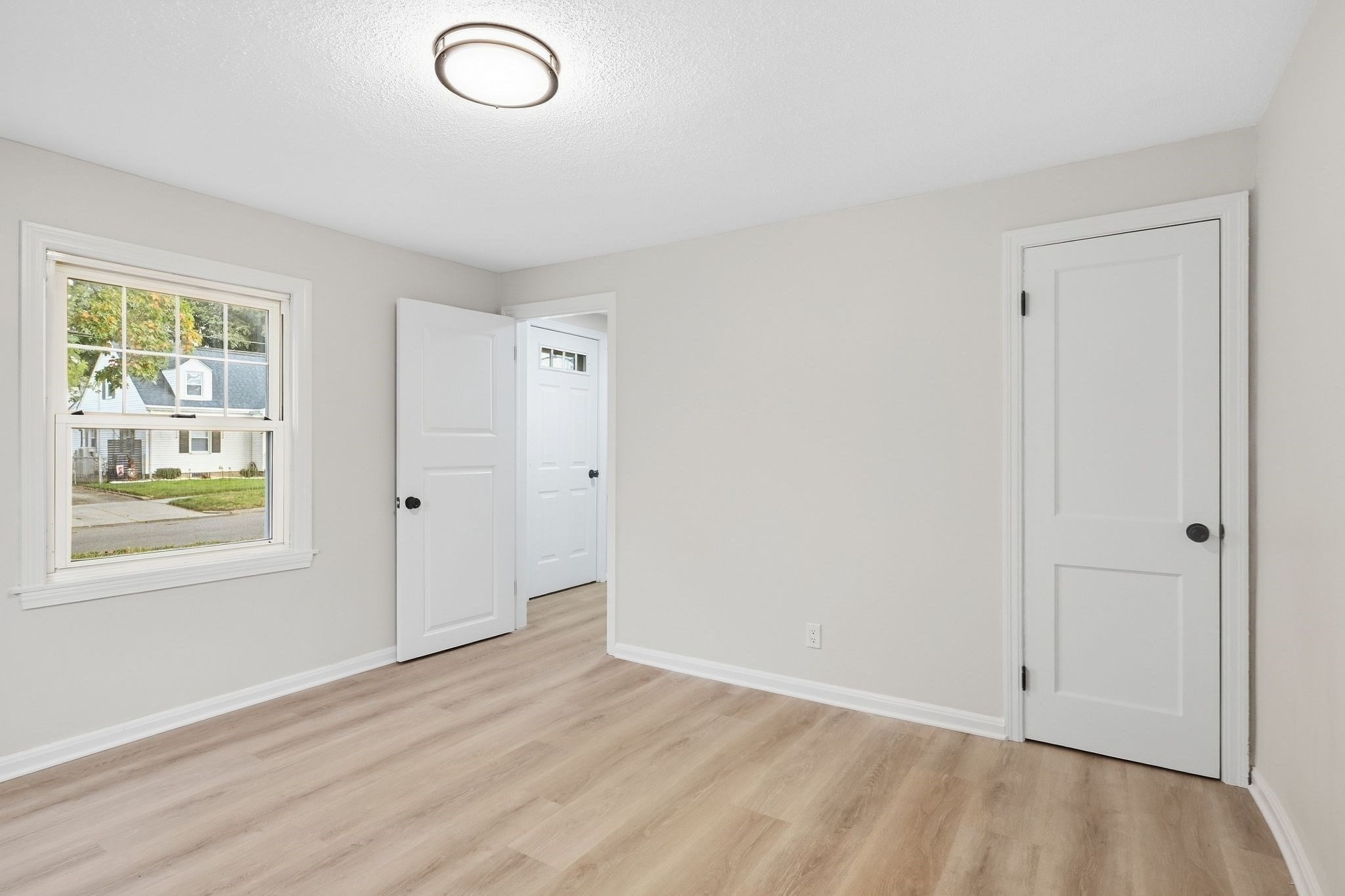 48 Dana St Property Photo 15