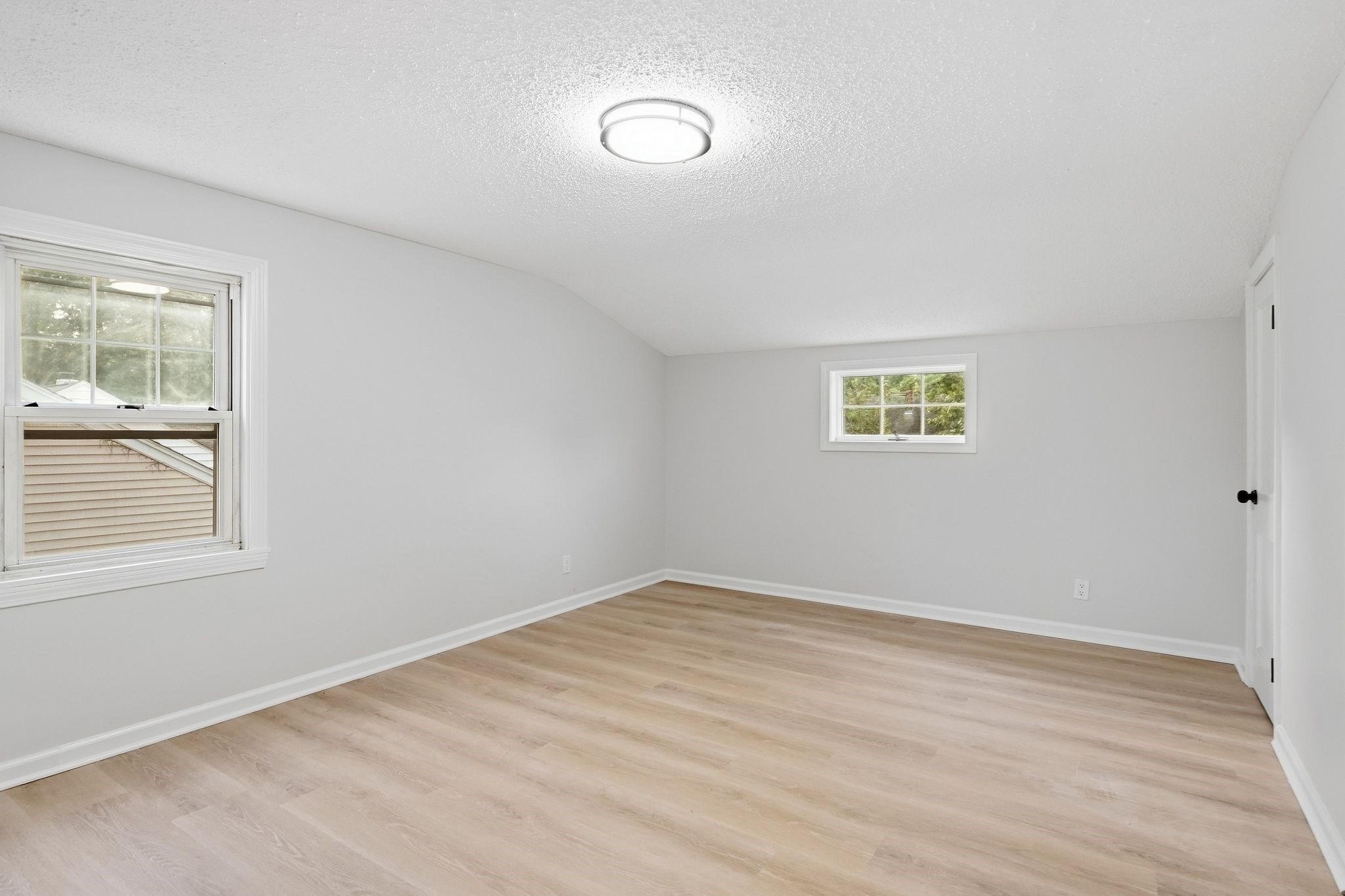 48 Dana St Property Photo 20