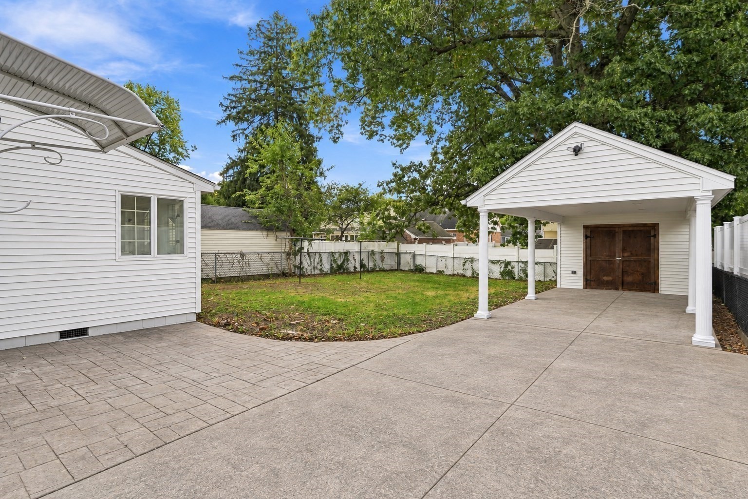 48 Dana St Property Photo 22