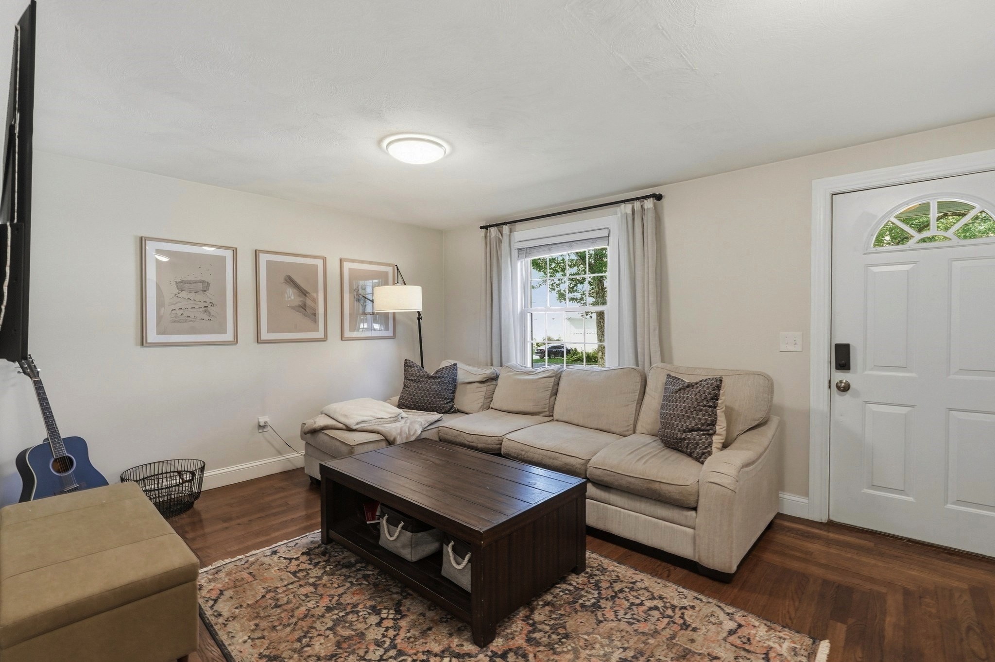 547 Tremont St Property Photo 6